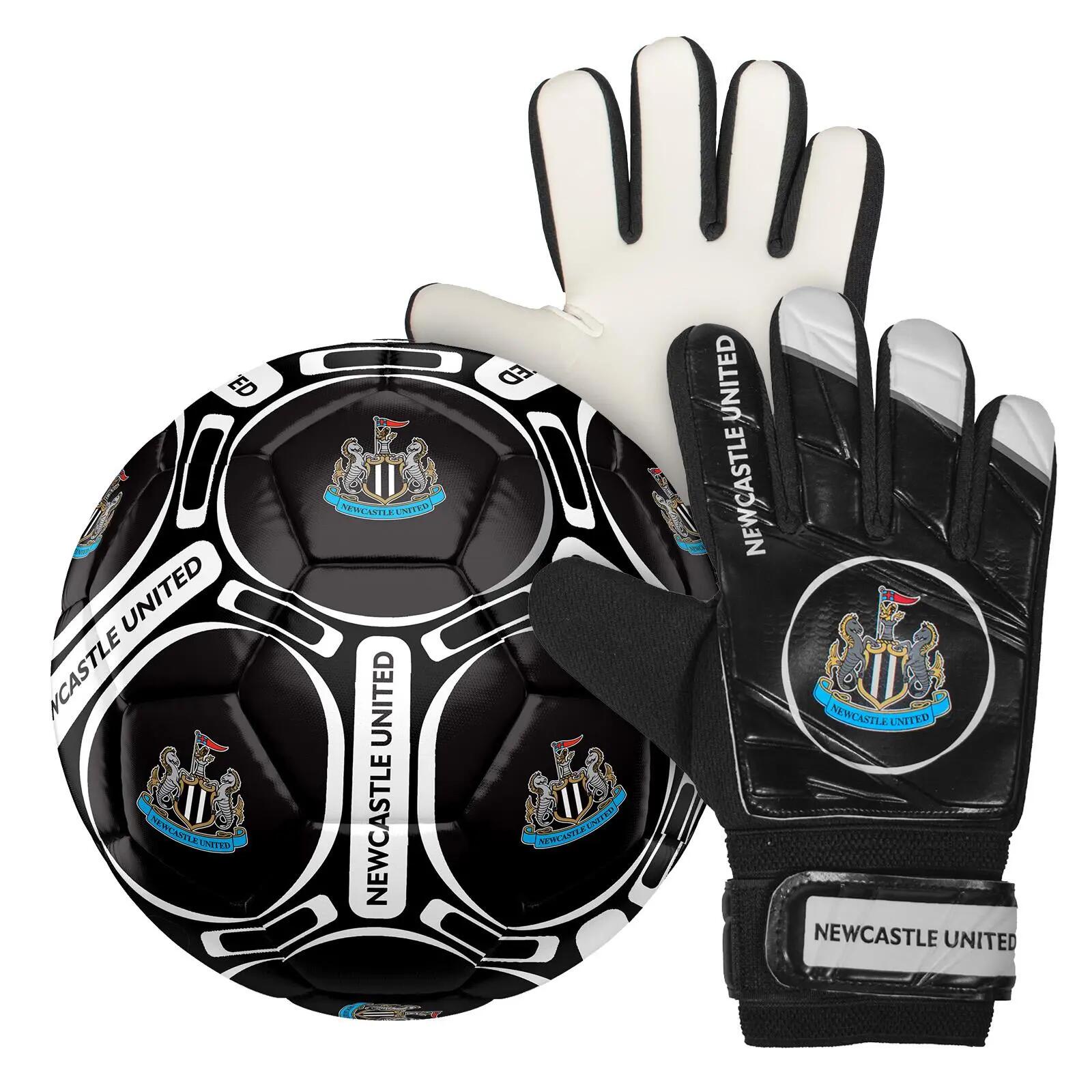 NEWCASTLE UNITED picture