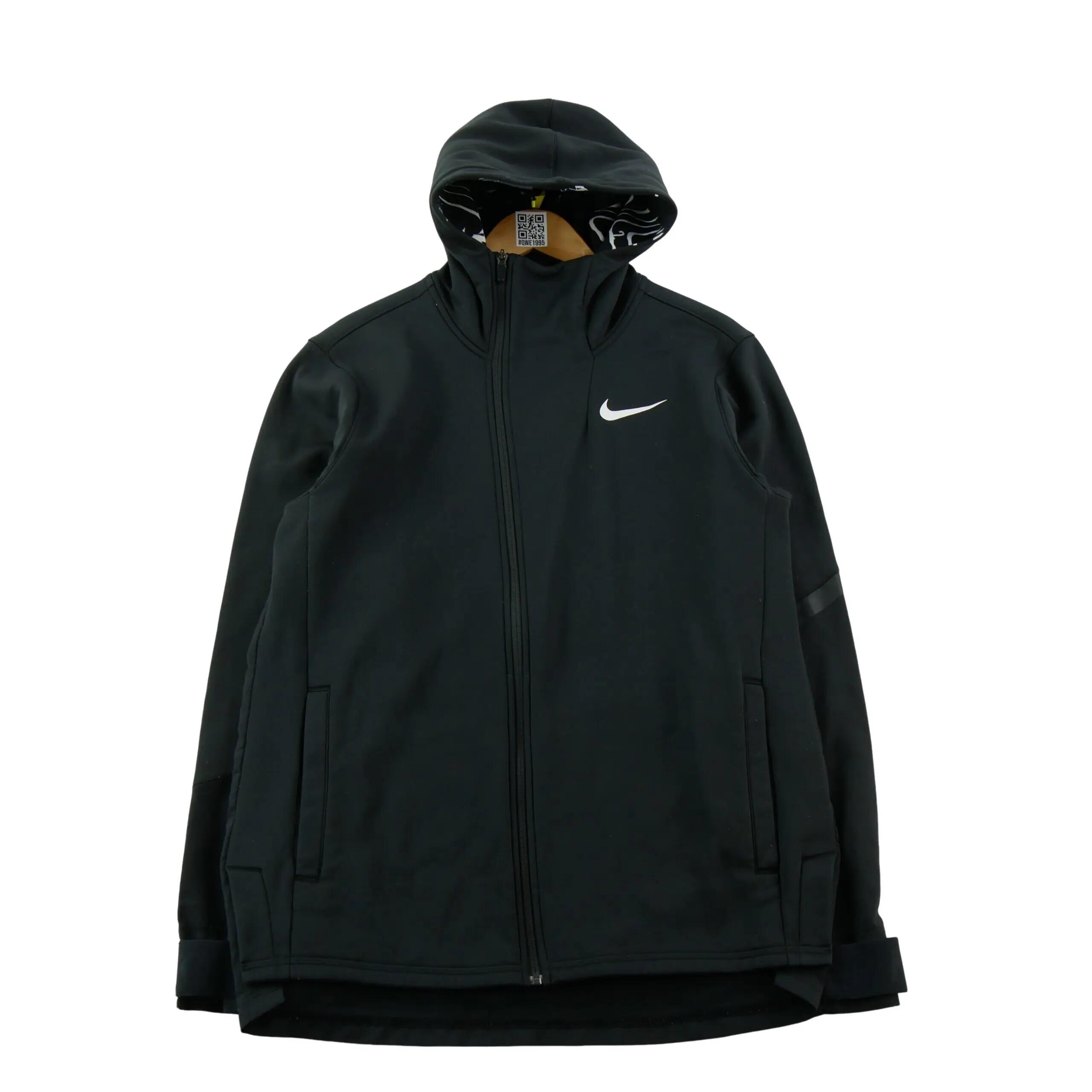 NIKE picture