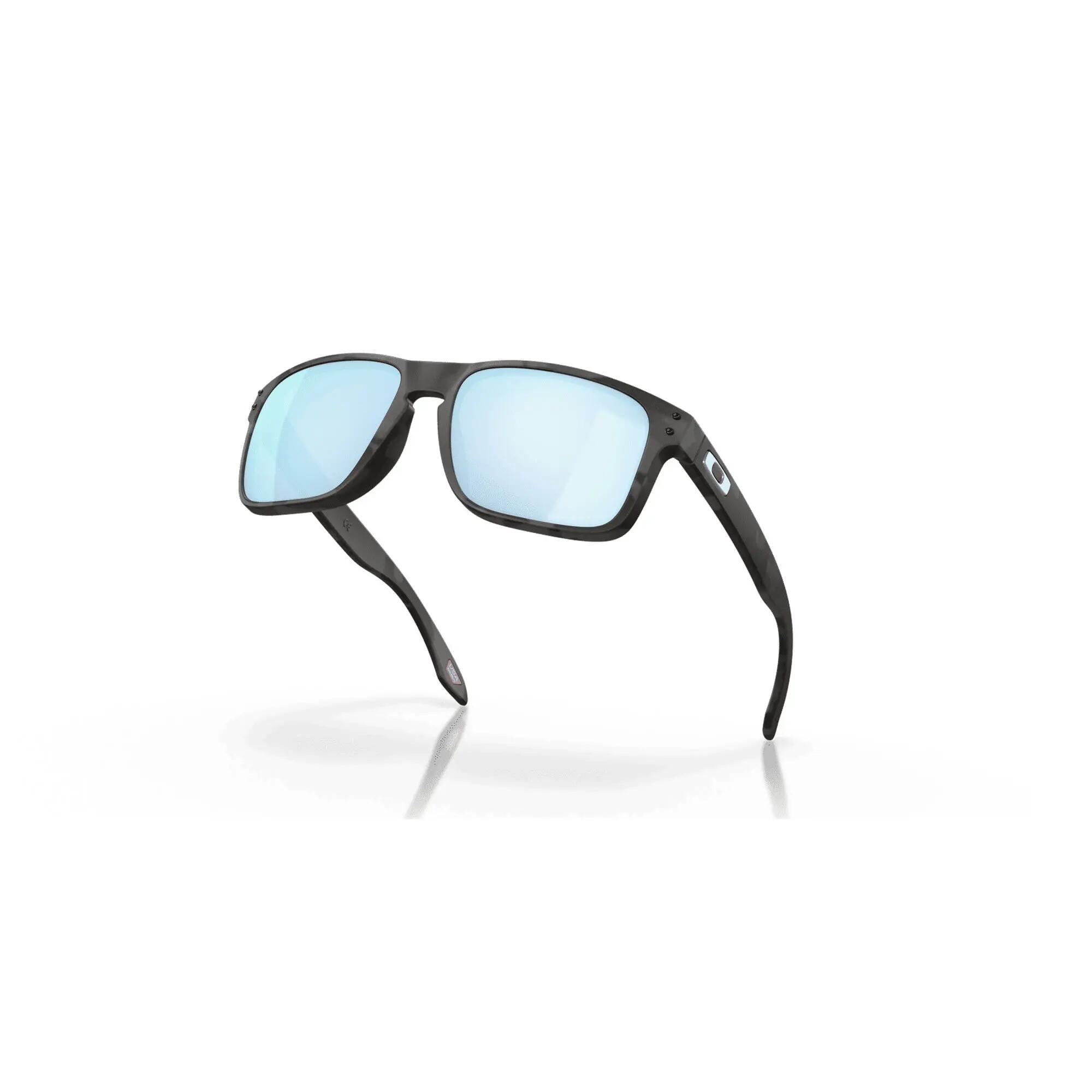 Oakley Holbrook zonnebril Mat Zwart Camo/ Prizm Deep H2O Polarized 6/7