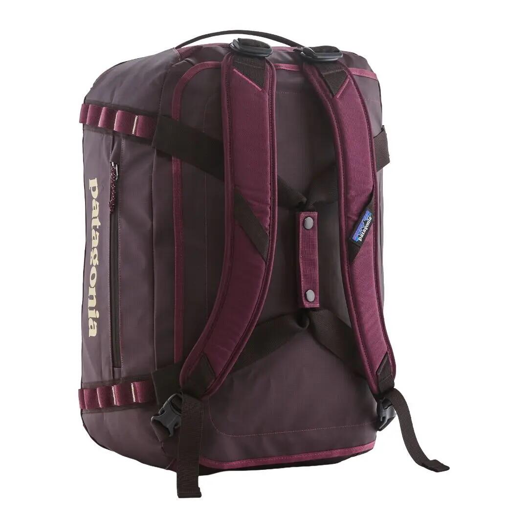 Bolsa Granate Patagonia Hole® Duffel 40L Berry Fig con Base Acolchada 2/5