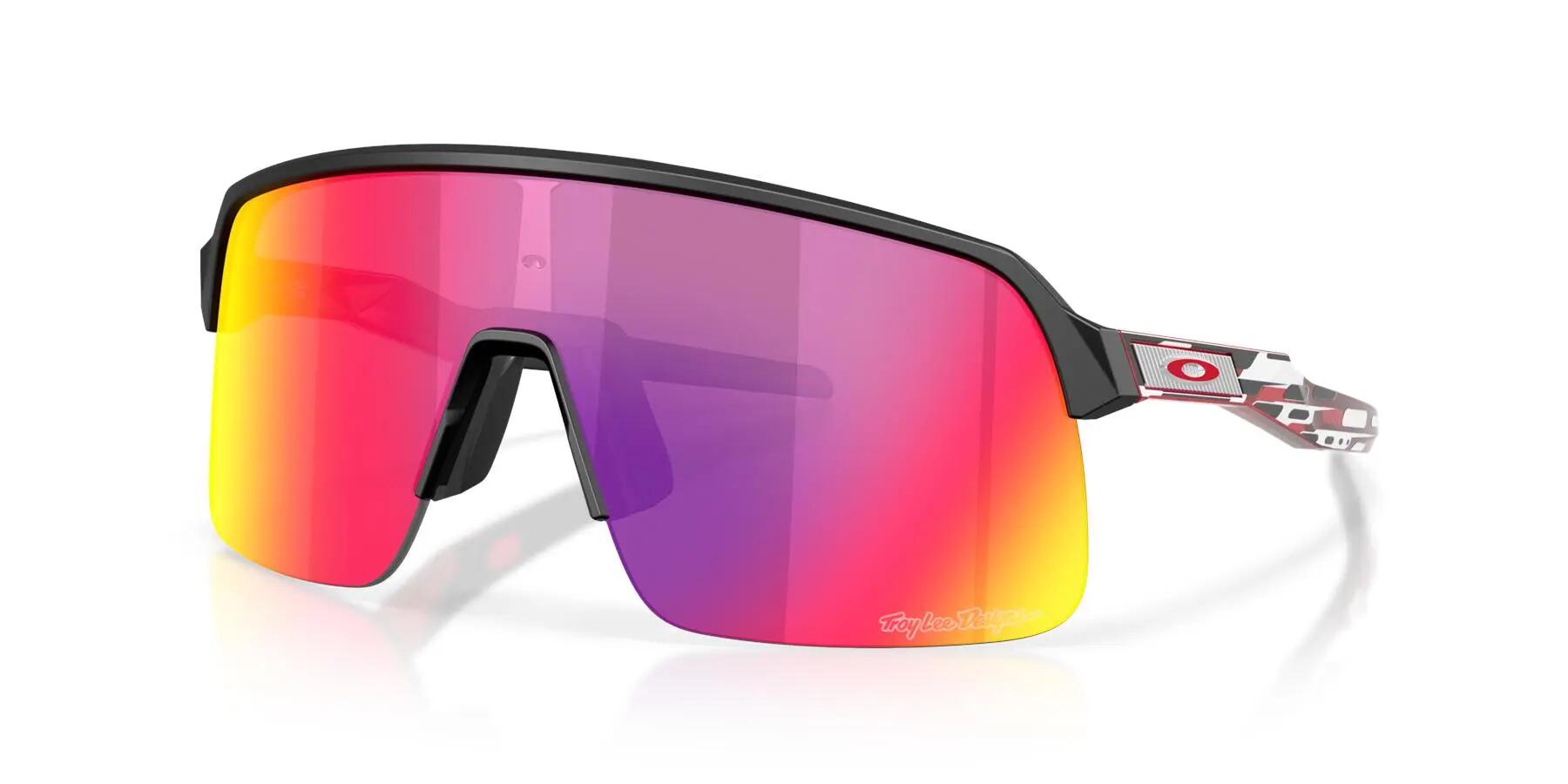 Lunettes de soleil Oakley pour hommes - Produit de sport 1/5