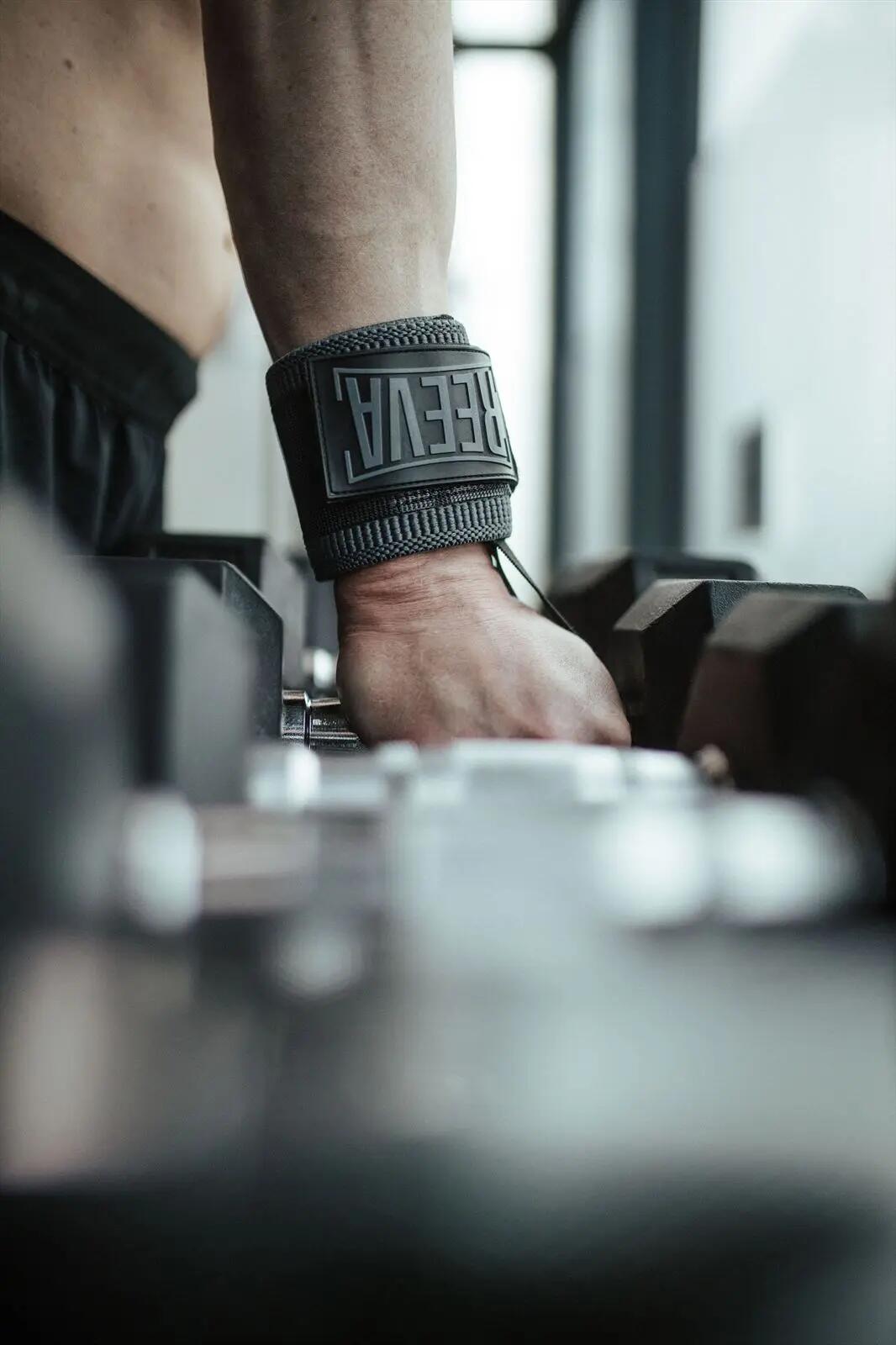 Wrist Wraps - Lifting Straps 2/7