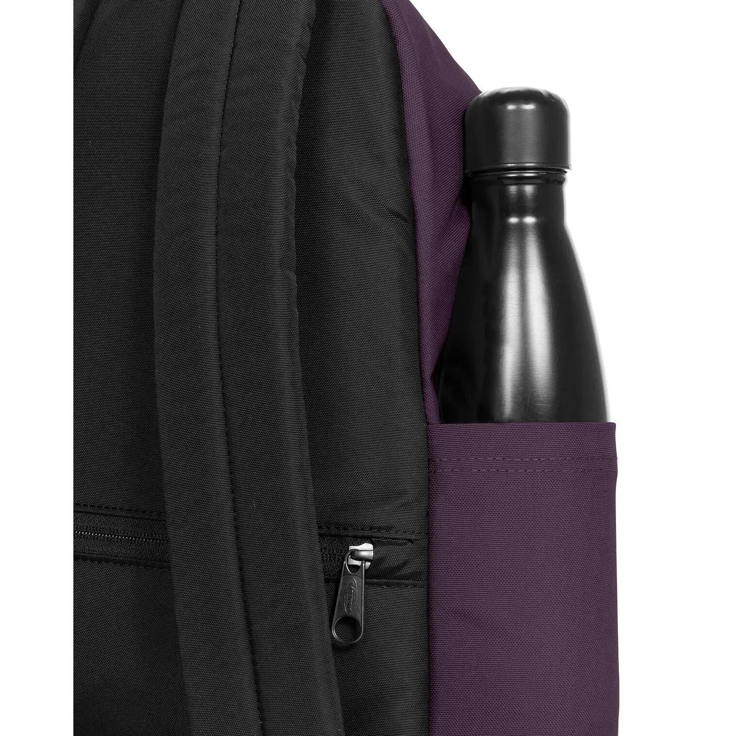 Mochila Morada Eastpak Day Pak''r Blackberry Purple 22L con Bolsillo para Portá 4/5