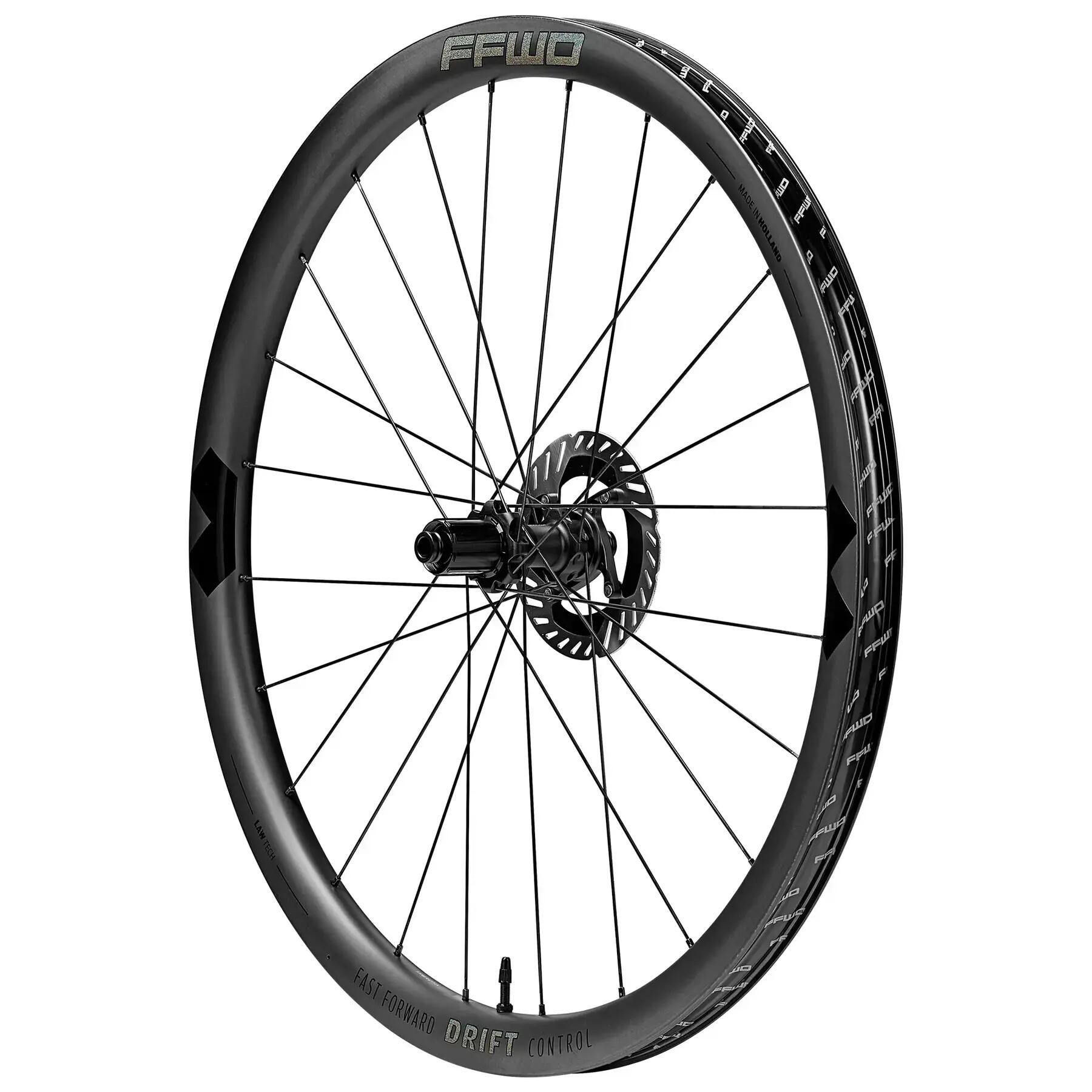 Páros kerekek FFWD Drift Control - TLR Disque - DT240 / Shimano 4/7