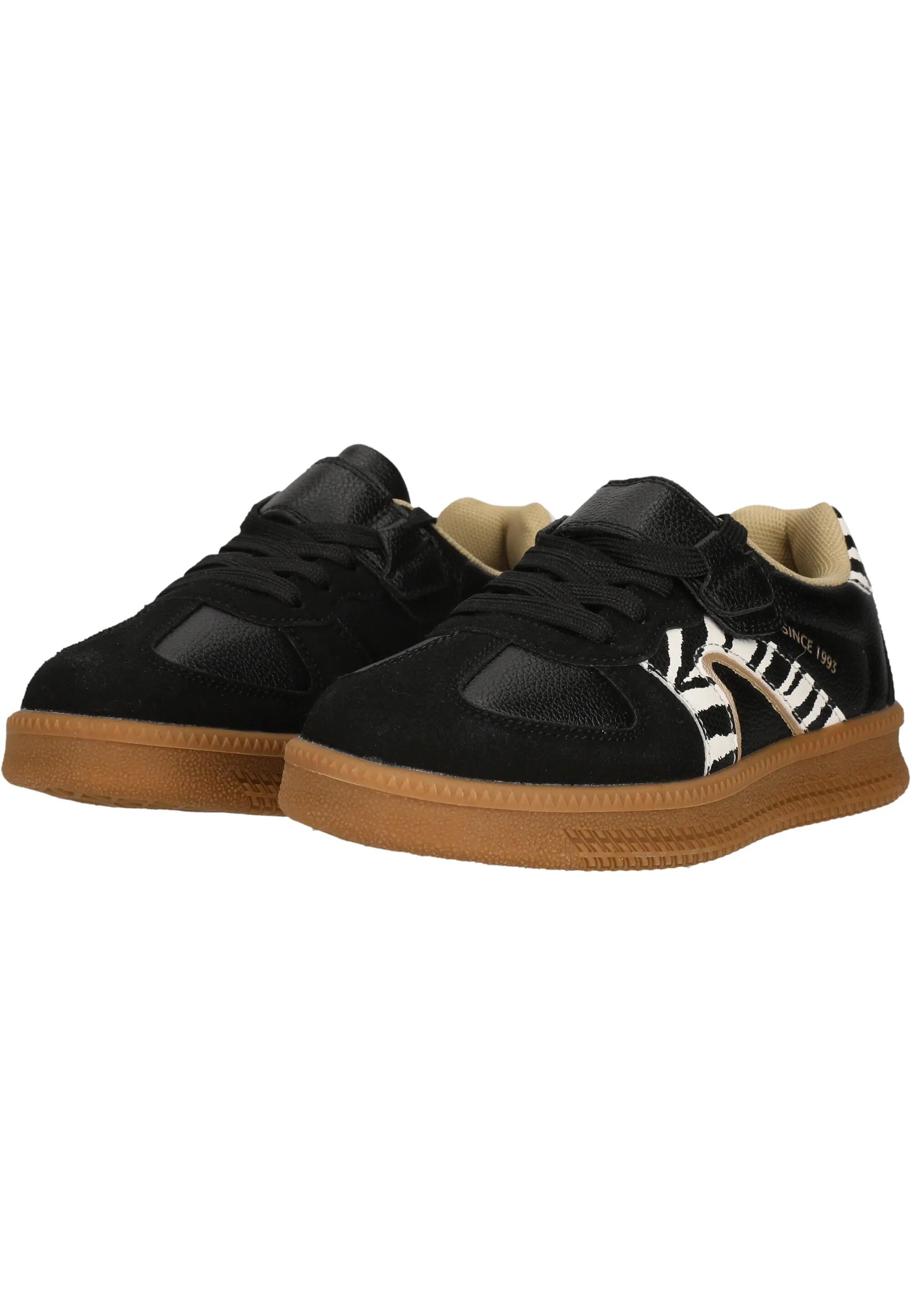 Sneaker Calera 4/8
