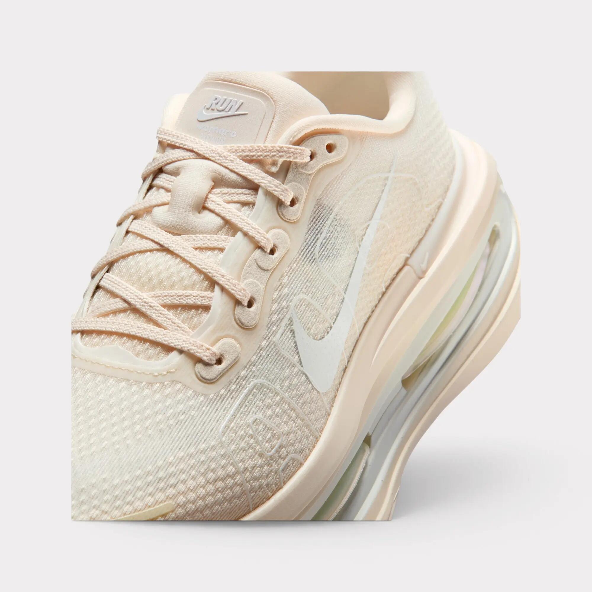 Nike Women's Vomero Premium Chalk scarpe da running 7/7
