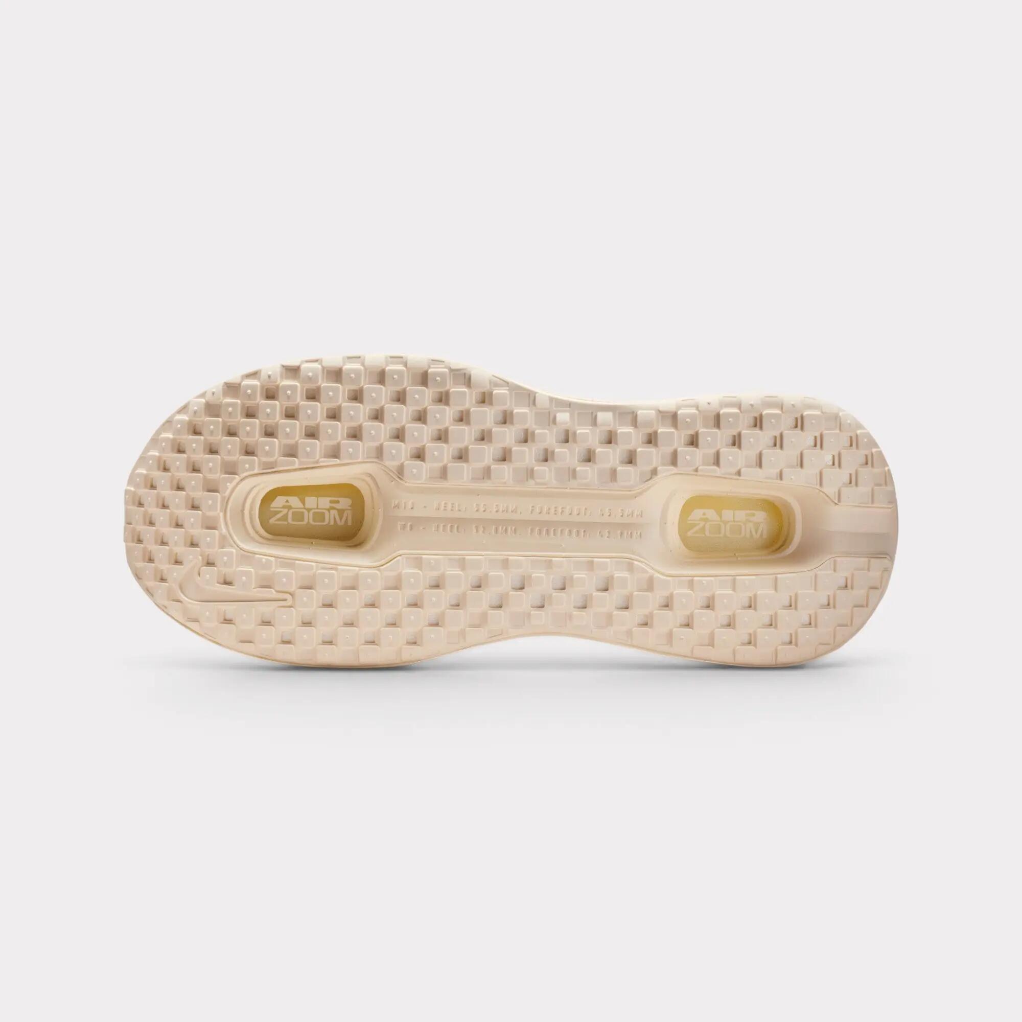 Nike Women's Vomero Premium Chalk scarpe da running 6/7