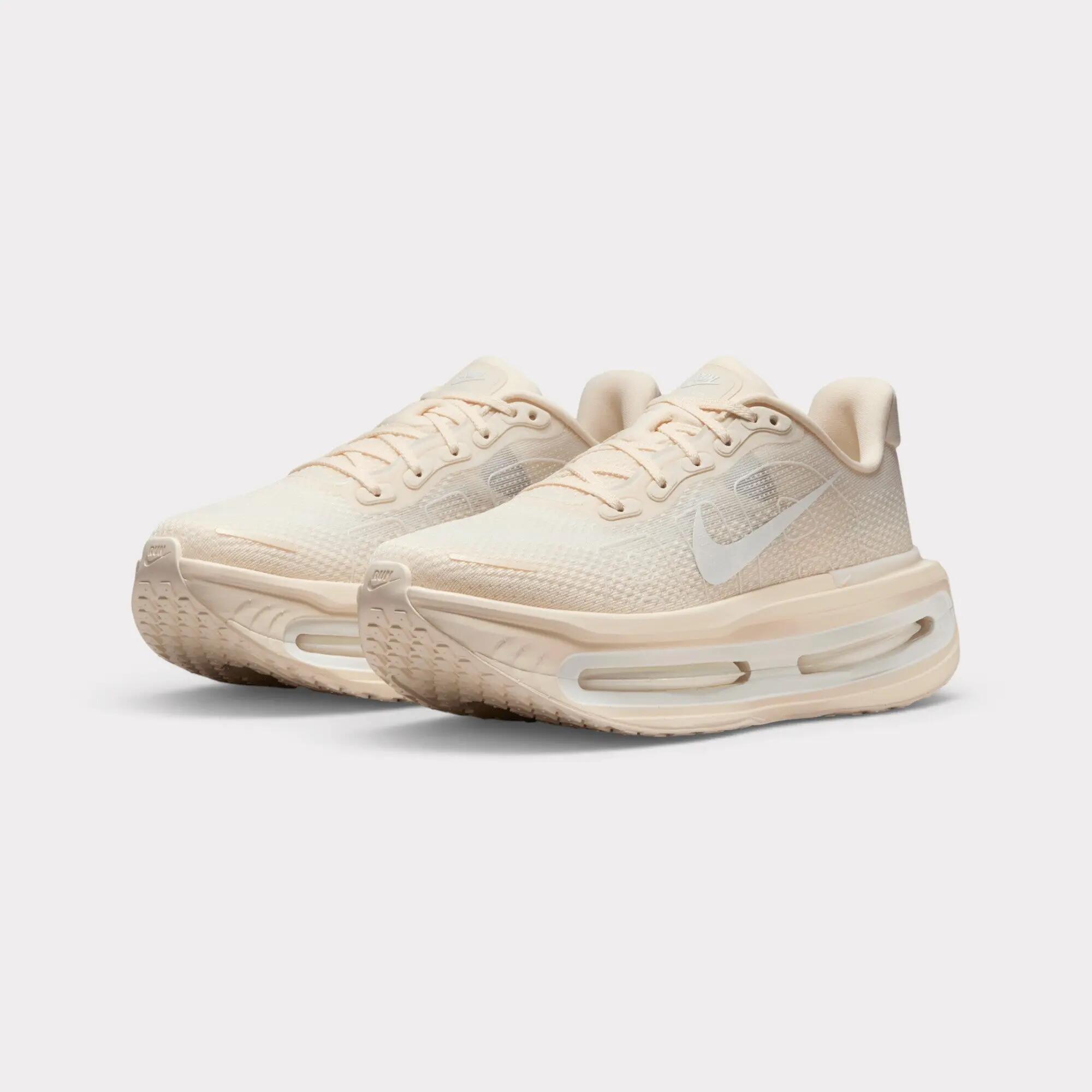 Nike Women's Vomero Premium Chalk scarpe da running 2/7