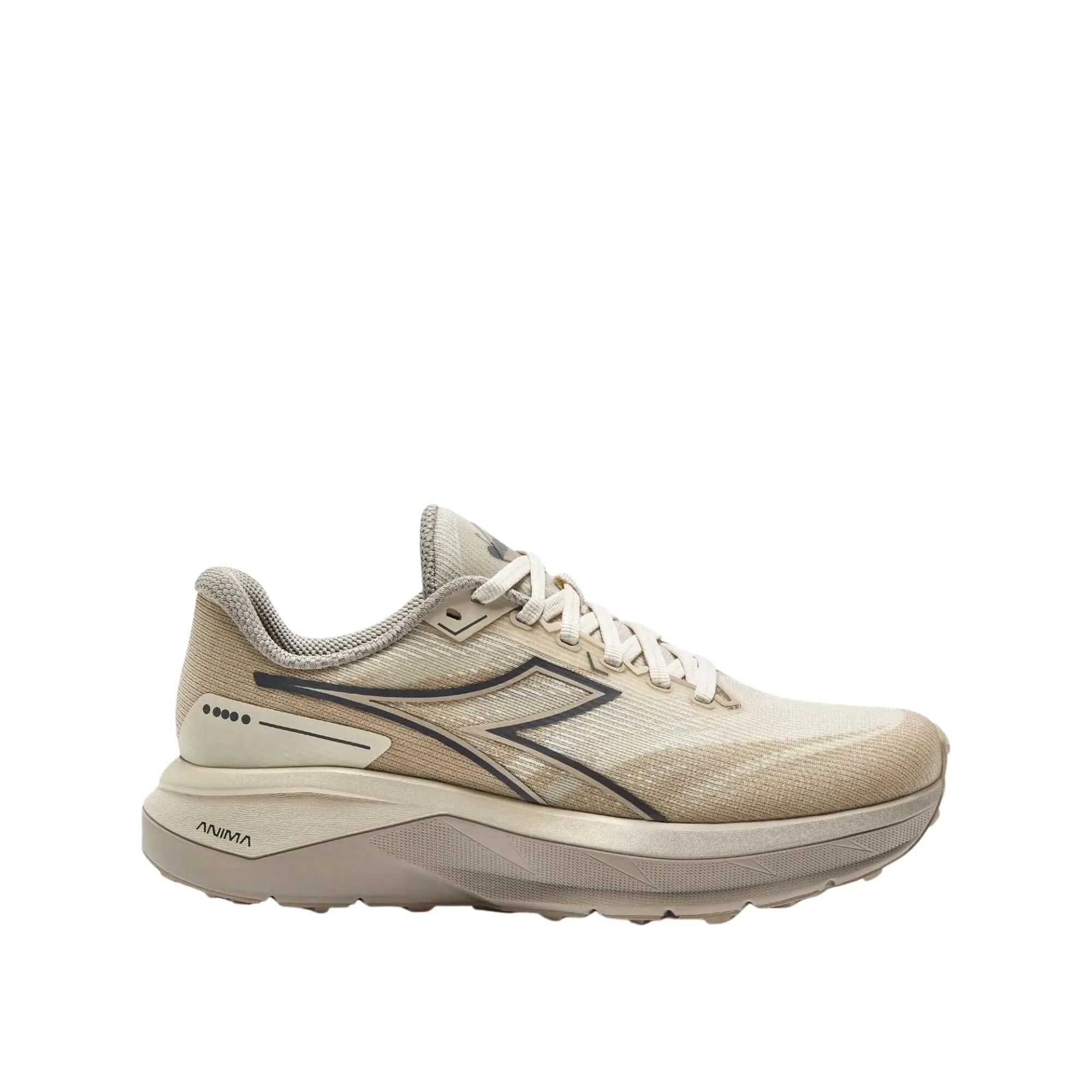 DIADORA picture