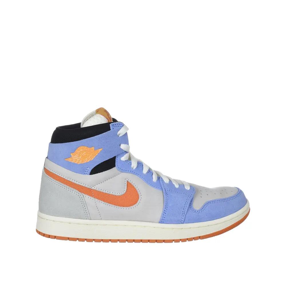 NIKE picture