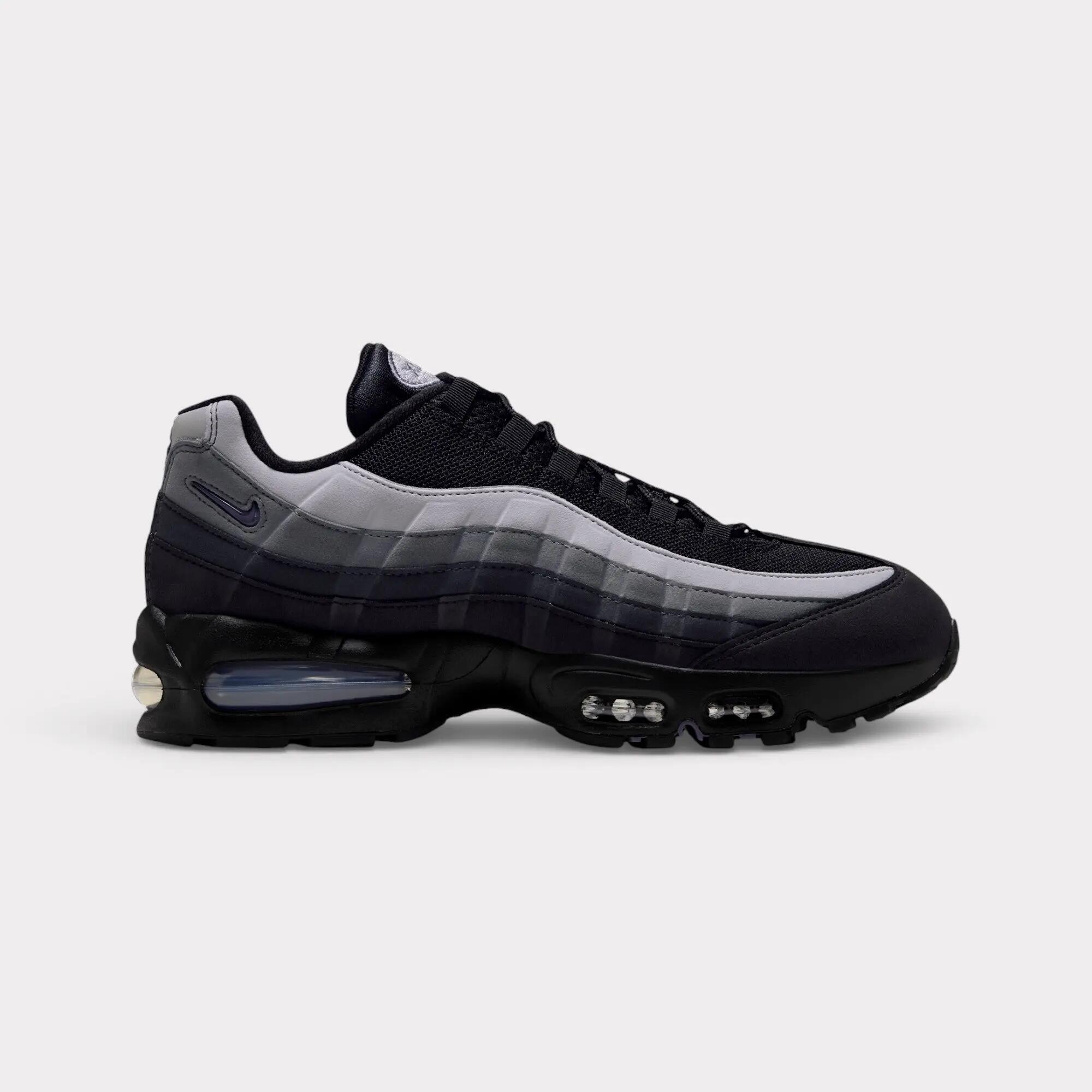 NIKE picture