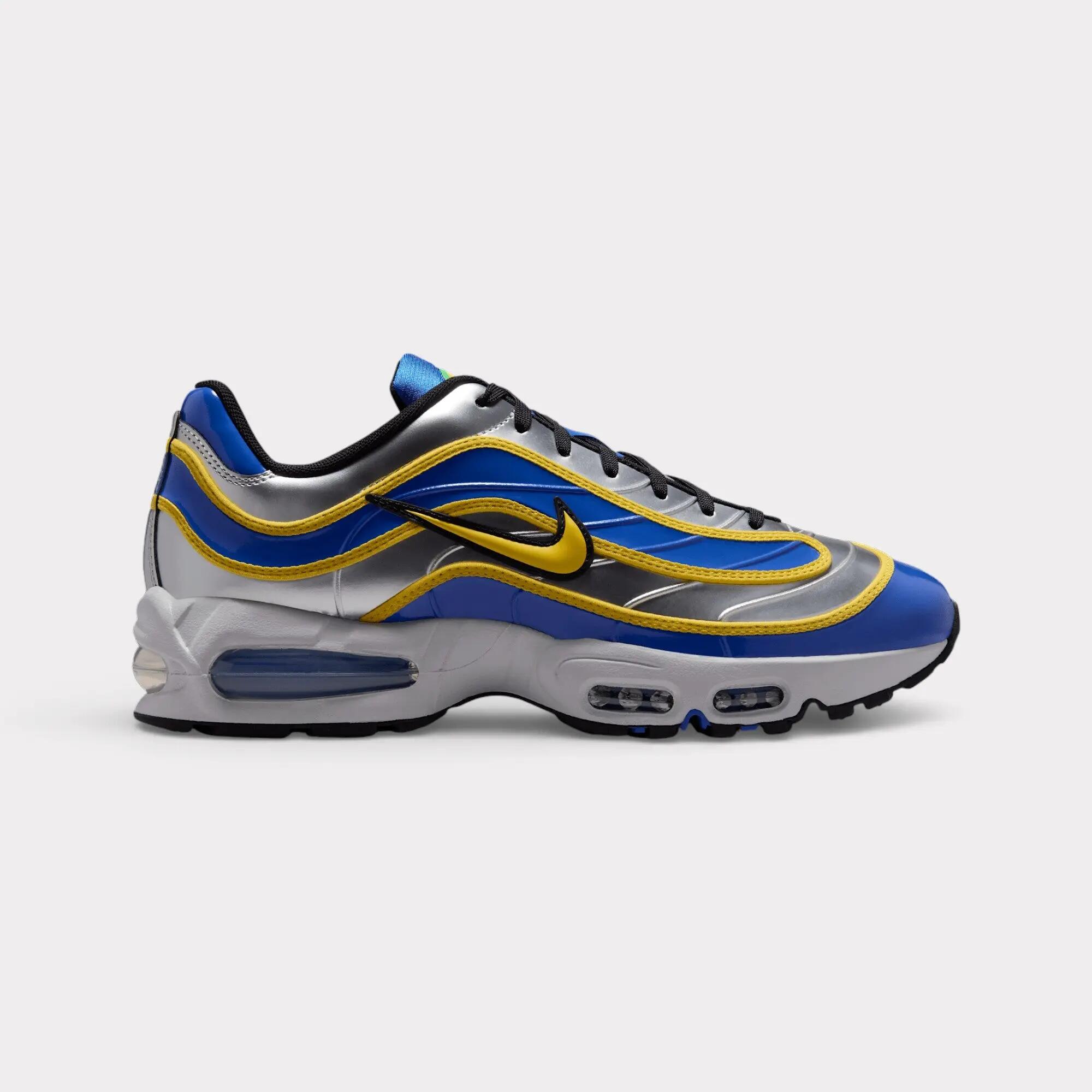 NIKE picture