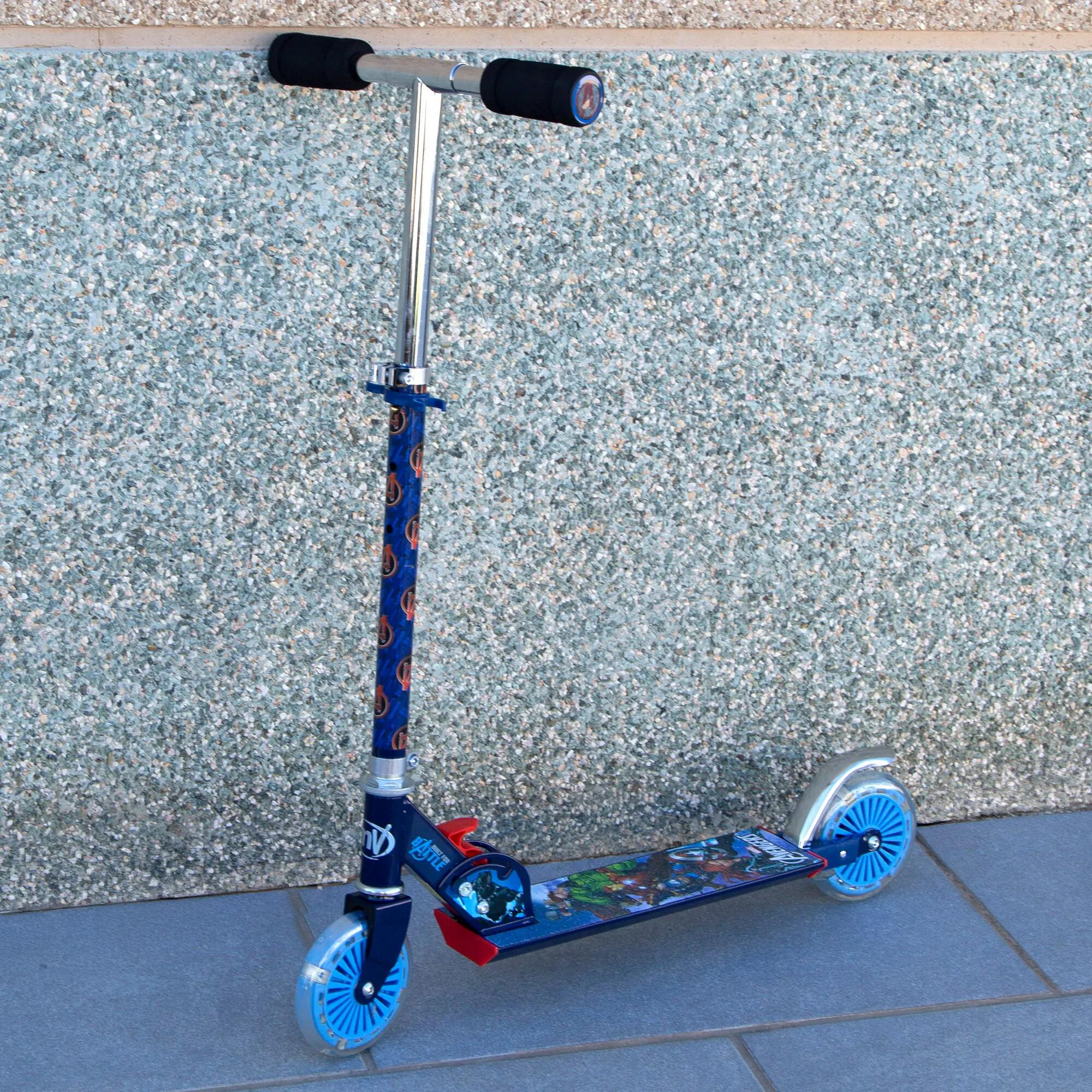 Avengers Patinete plegable 2 ruedas con luces 6/7