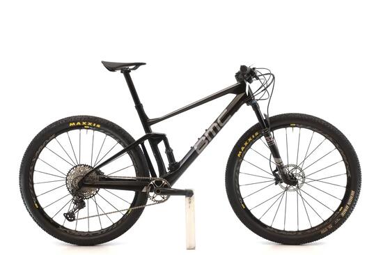 Refurbished MTB Fully · Fourstroke 01 THREE XT · Sehr guter Zustand