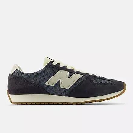 NEW BALANCE picture