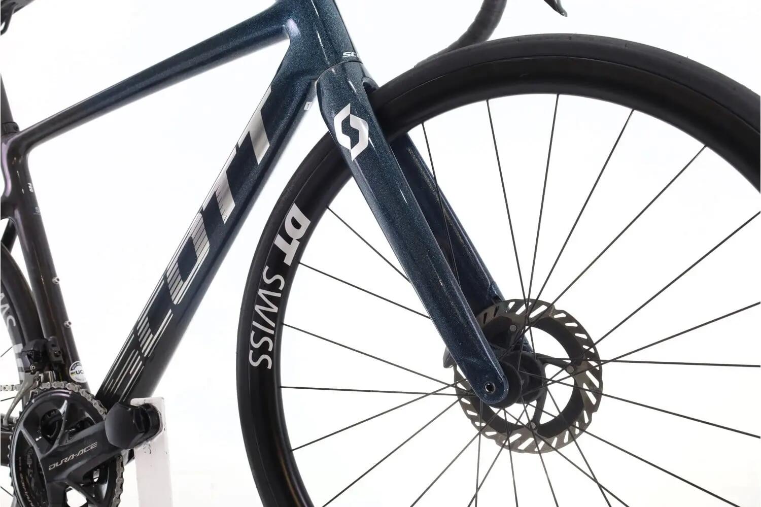 Refurbished Rennrad ·  Addict Pro Di2 12V · Sehr guter Zustand 5/8