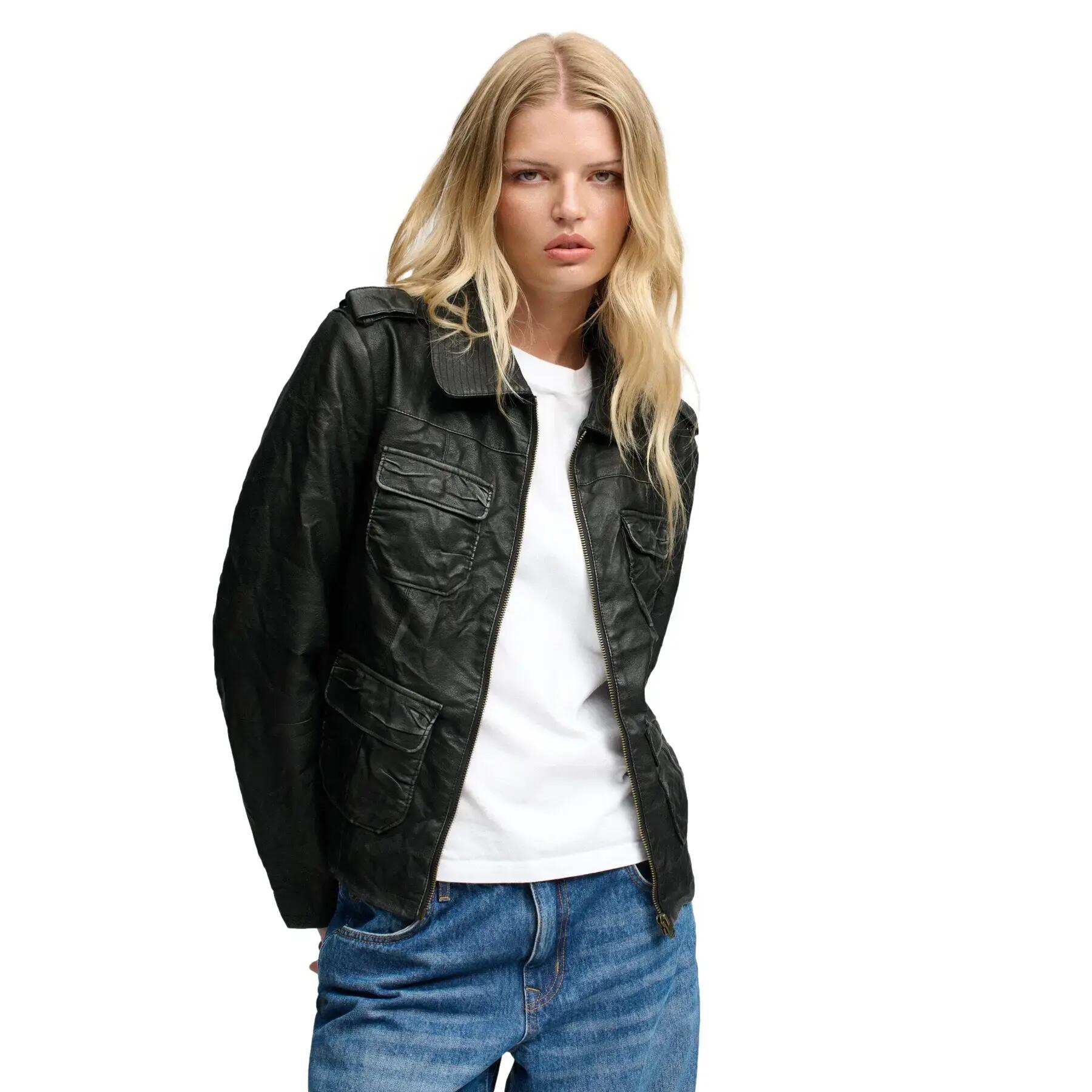 SUPERDRY picture