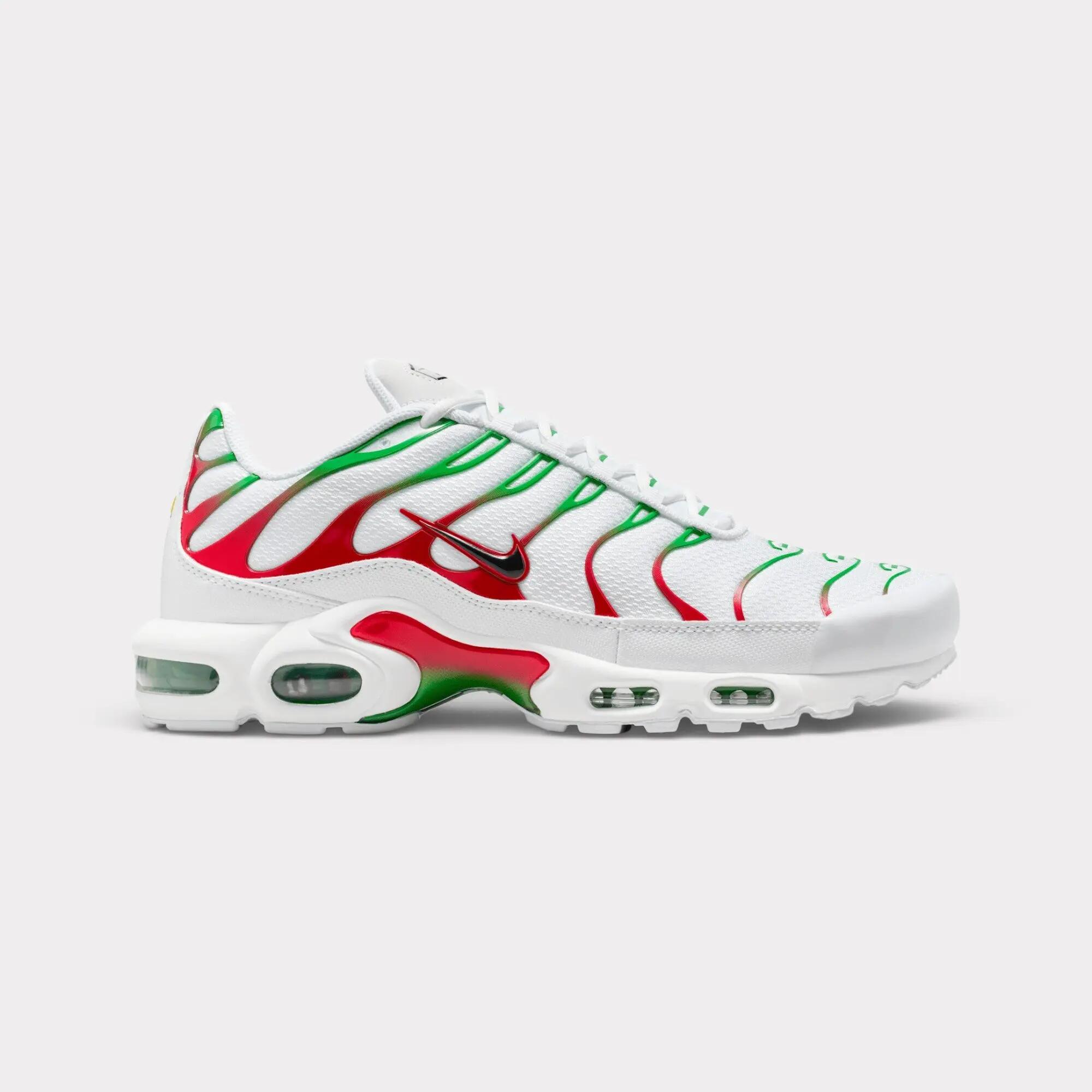 NIKE picture