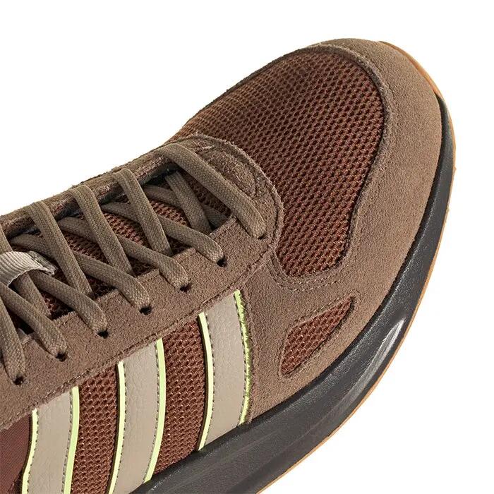 Baskets adidas Run 84 3/7