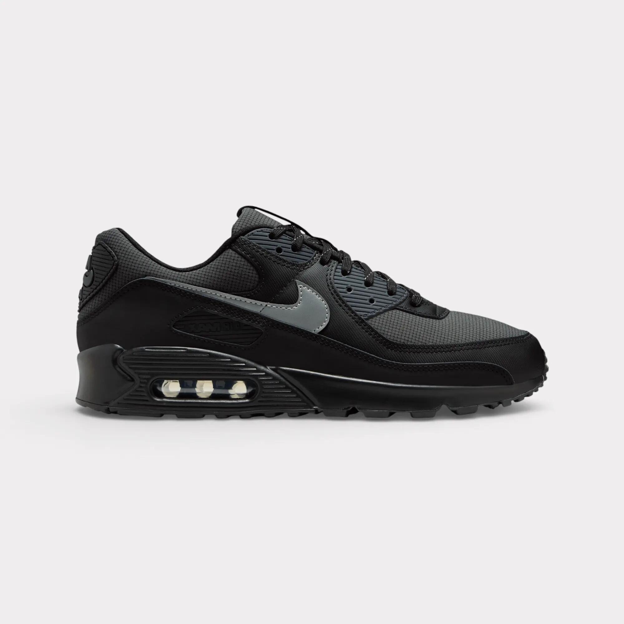 NIKE picture