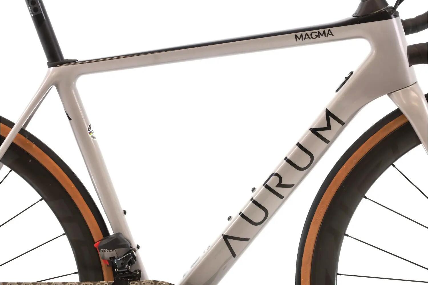 Bici strada ricondizionata ·  Magma Essentia AXS 12V · Buone condizioni 2/8