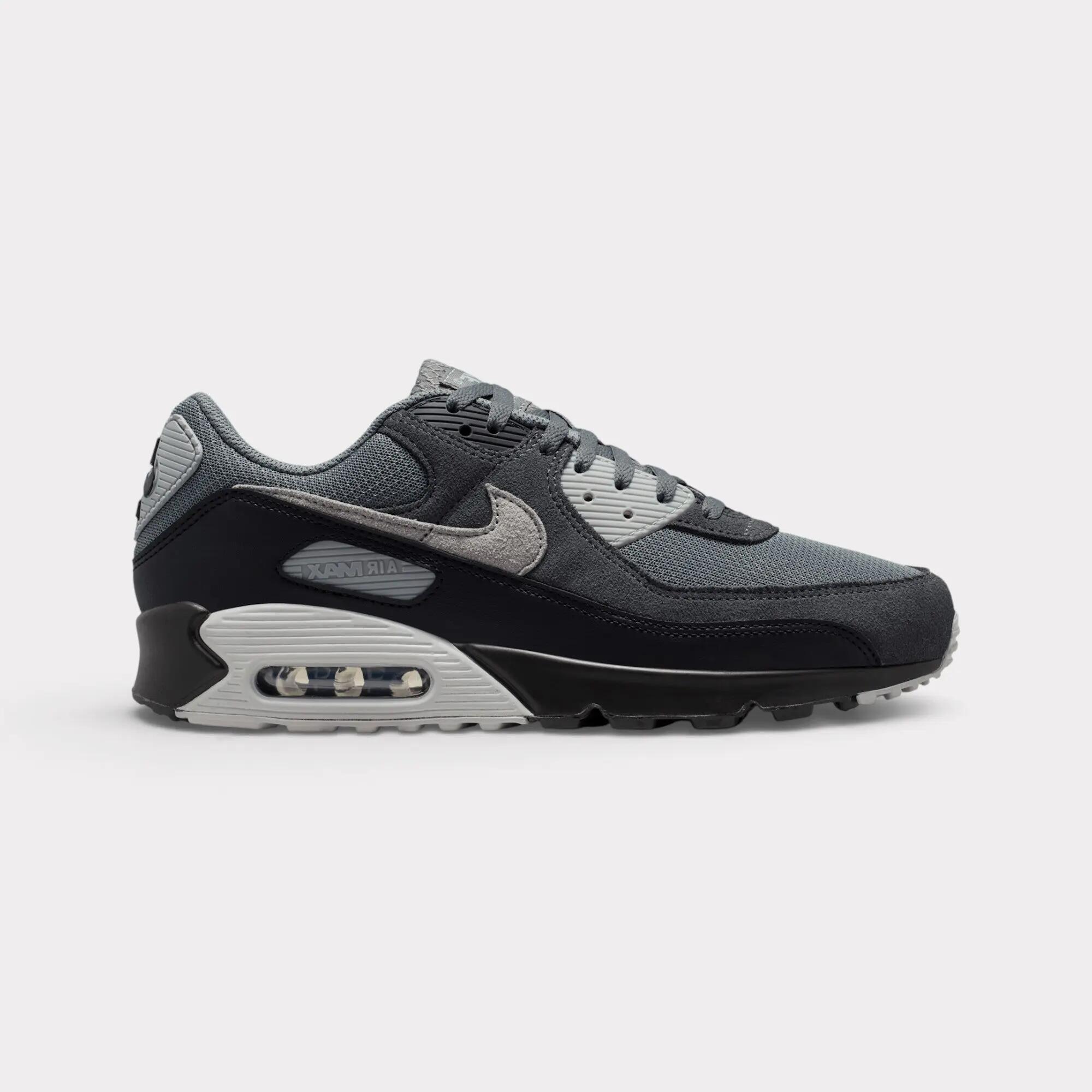 NIKE picture