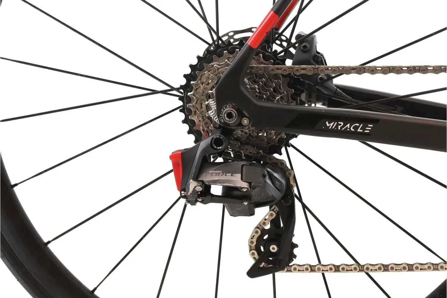 Segunda Vida · Bicicleta carretera ·  Miracle Disc AXS 12V · Muy buen estado 3/8