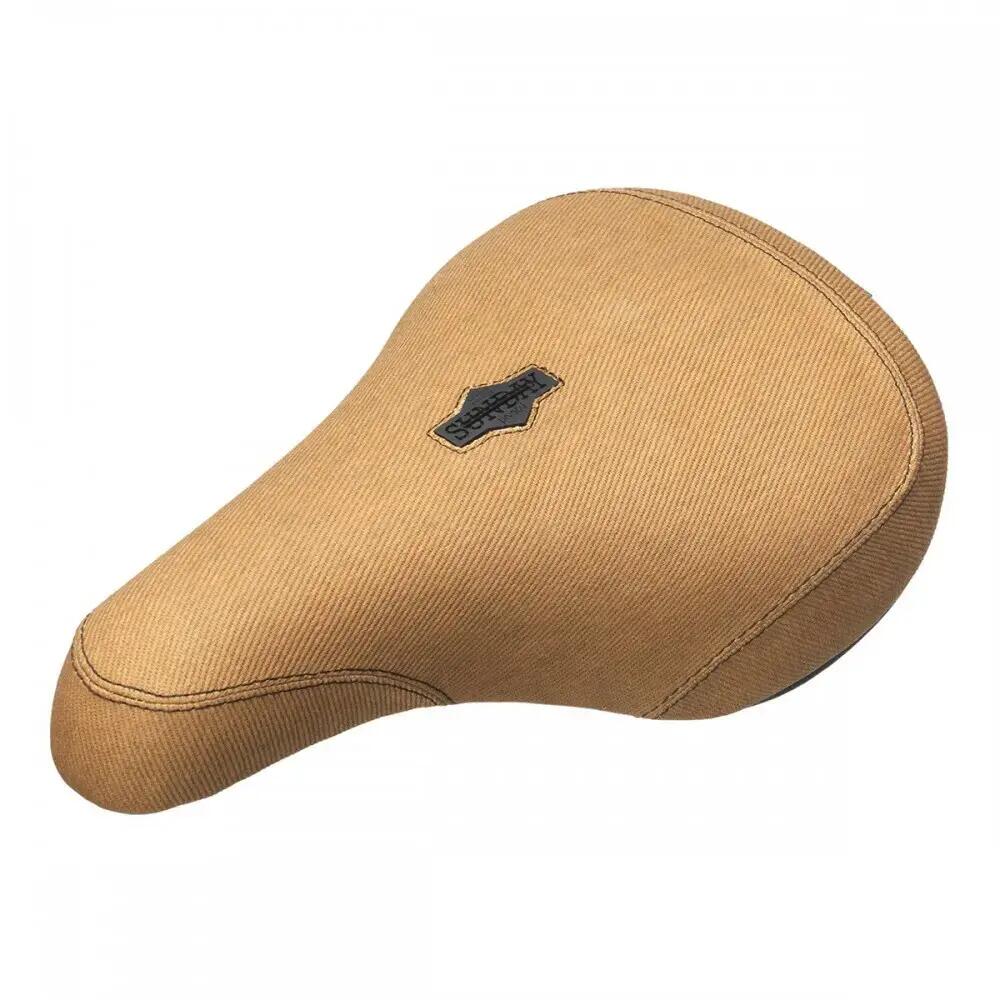 Saddle Sunday Pivotal Duck