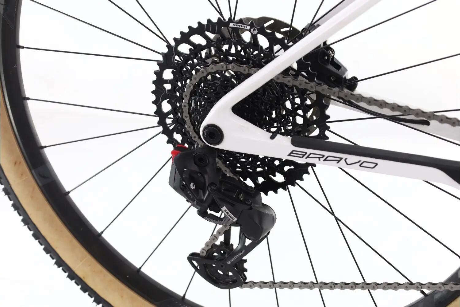 Refurbished MTB Hardtail ·  Bravo AXS · Sehr guter Zustand 3/8