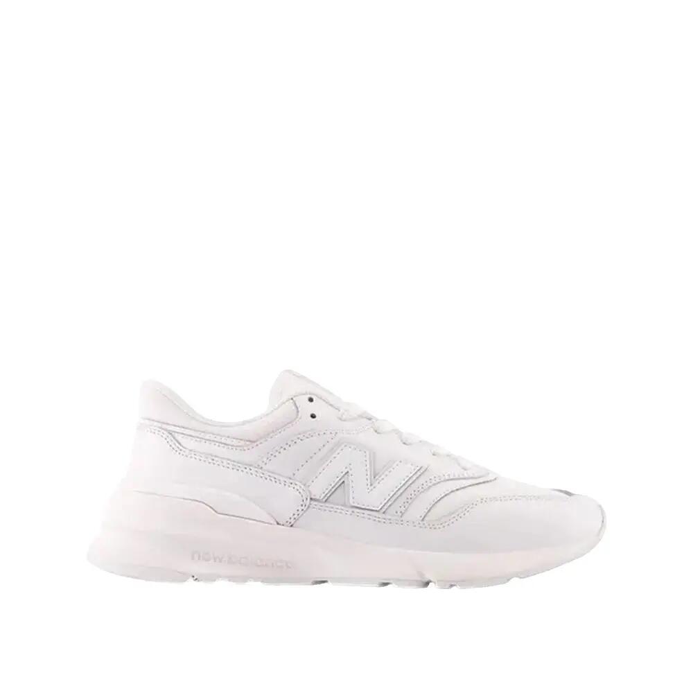 NEW BALANCE picture