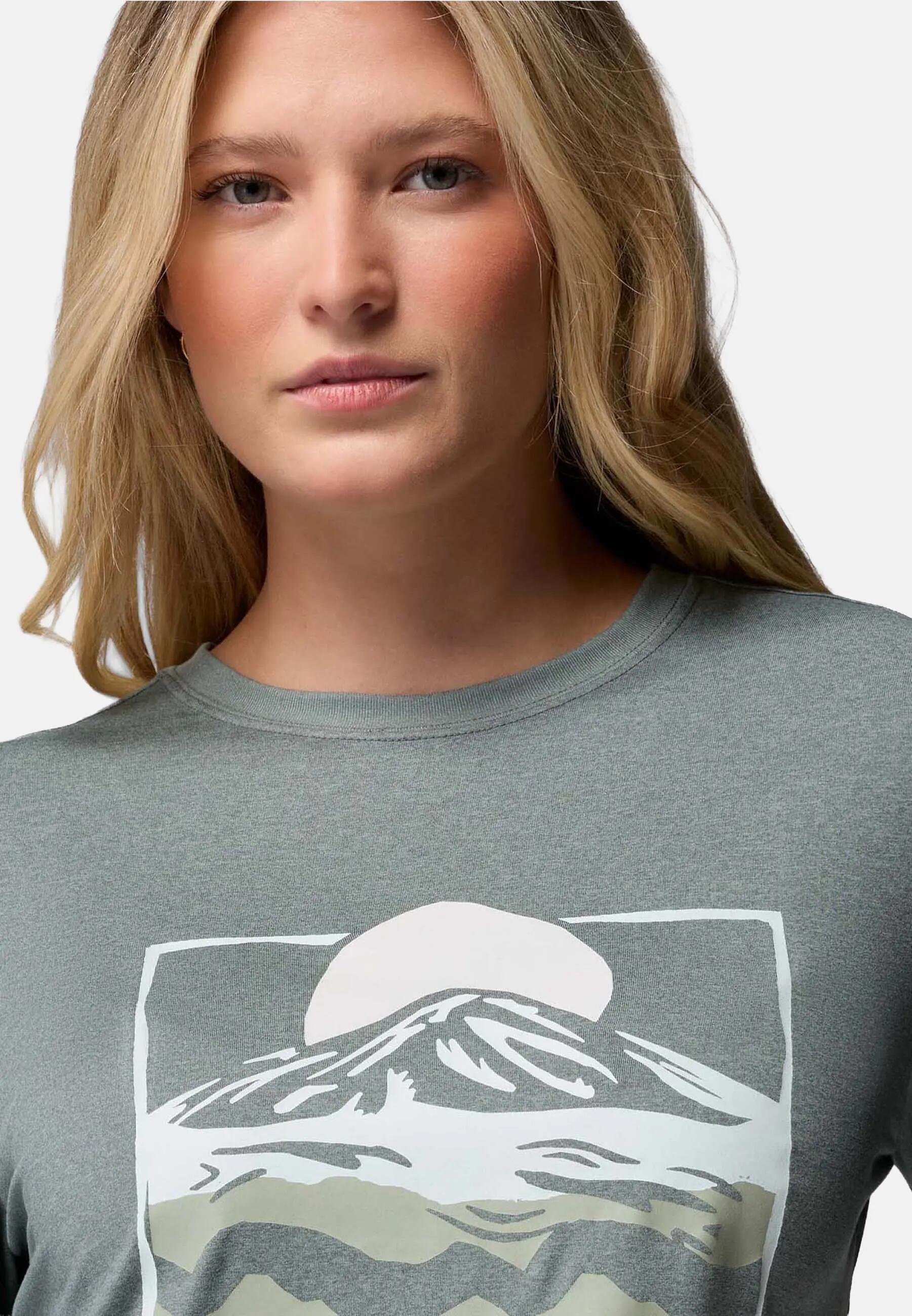 Columbia Women’s Technical Graphic Long Sleeve Tee 5/5