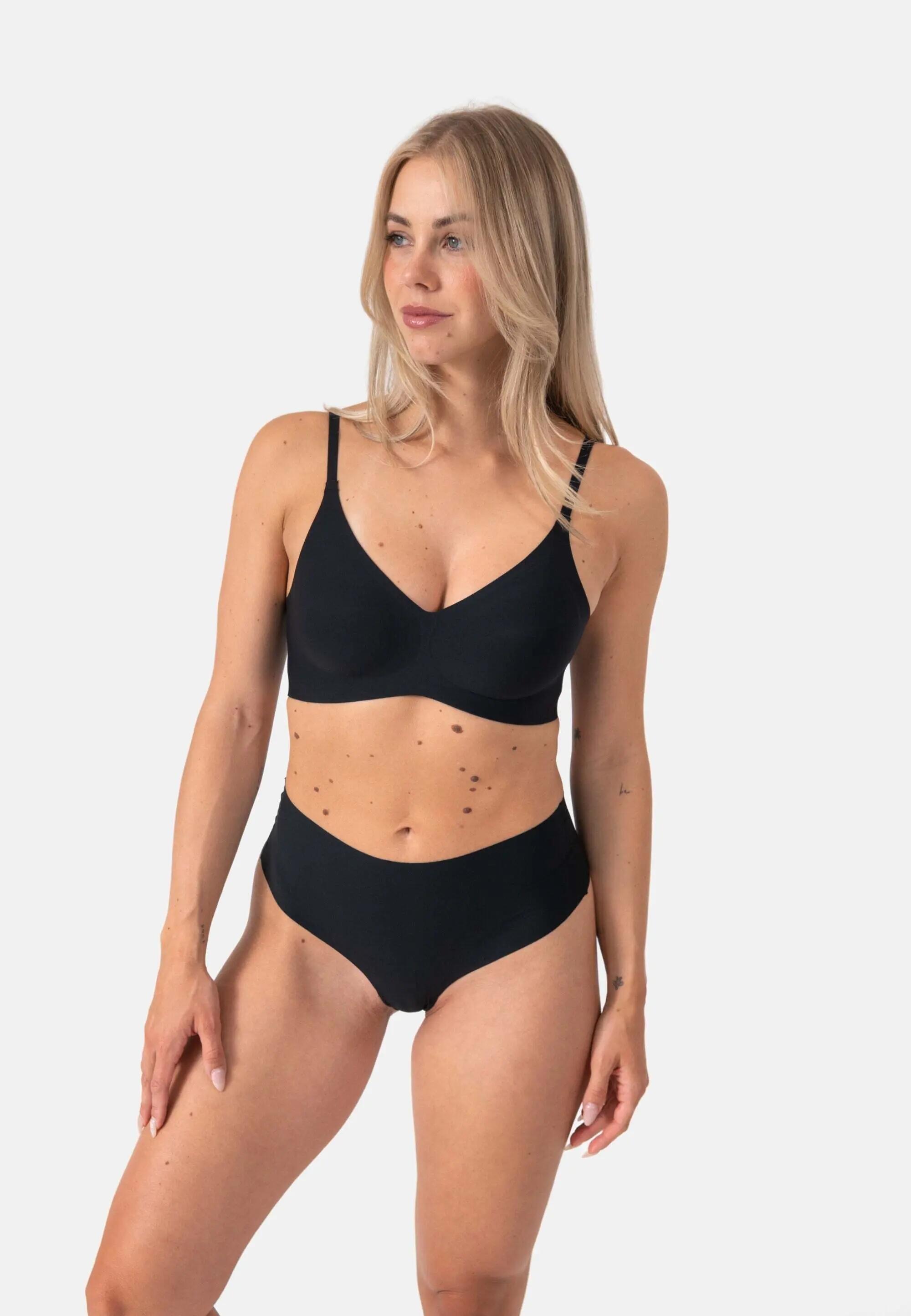 MICROFIBER HIGH WAIST SEAMLESS TANGA 5/6