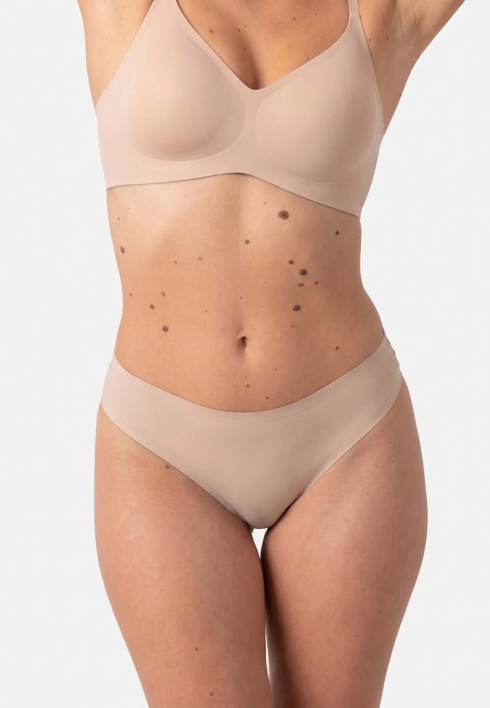 MICROFIBER SEAMLESS TANGA 3/5