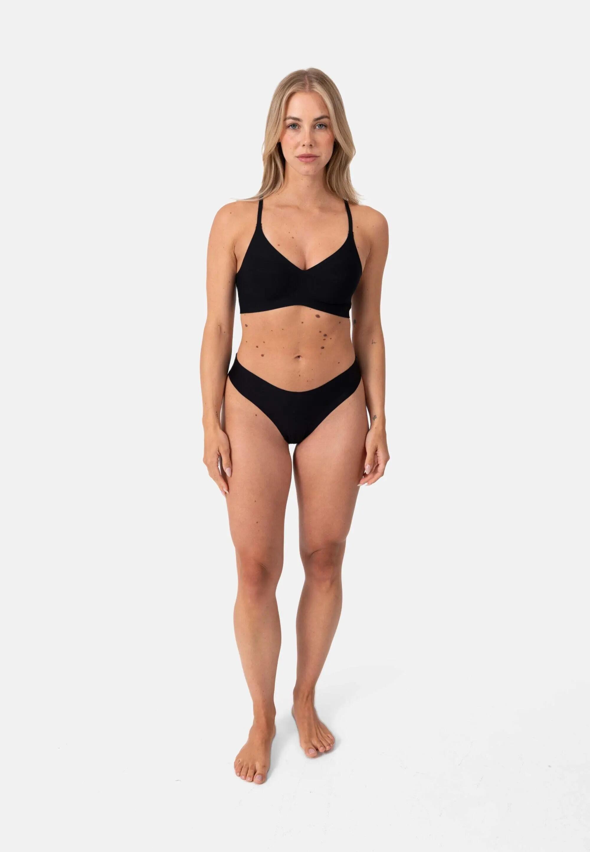 MICROFIBER SEAMLESS TANGA 2/4