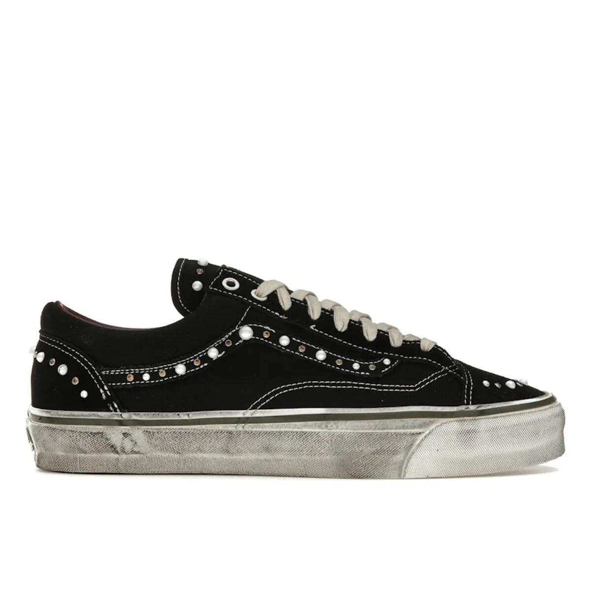 VANS picture
