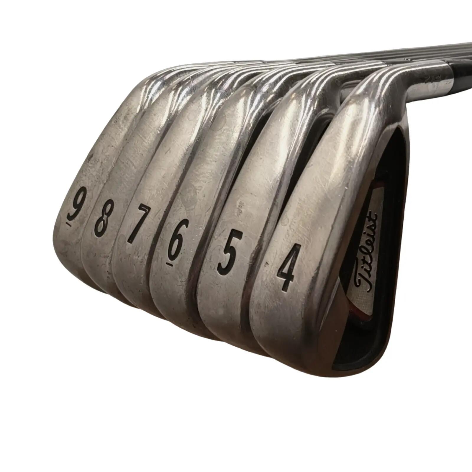Titleist AP1 714 Eisenset / 4-9i / Flex Regular / Graphit 3/7