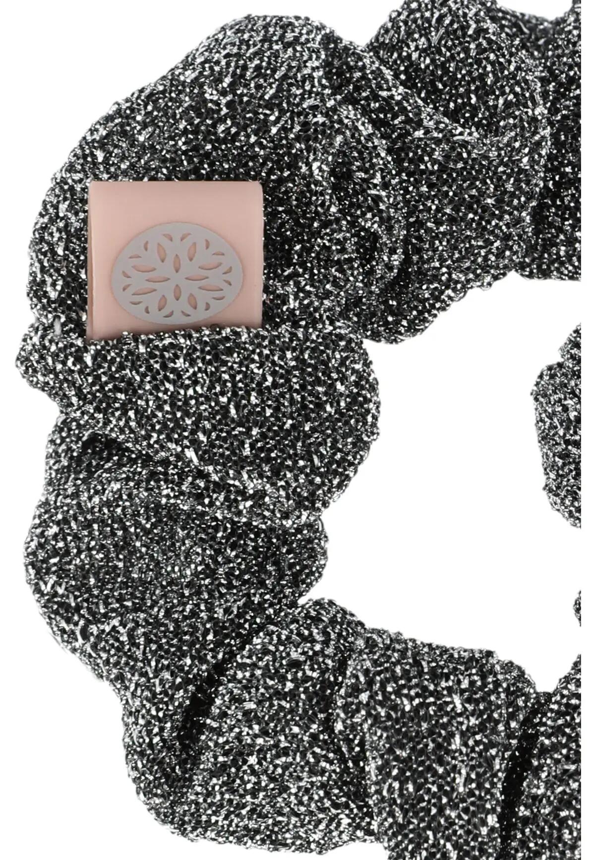 athlecia Rabia Glitter Scrunchie - Élastique argenté pailleté – 1015 Silver 4/4