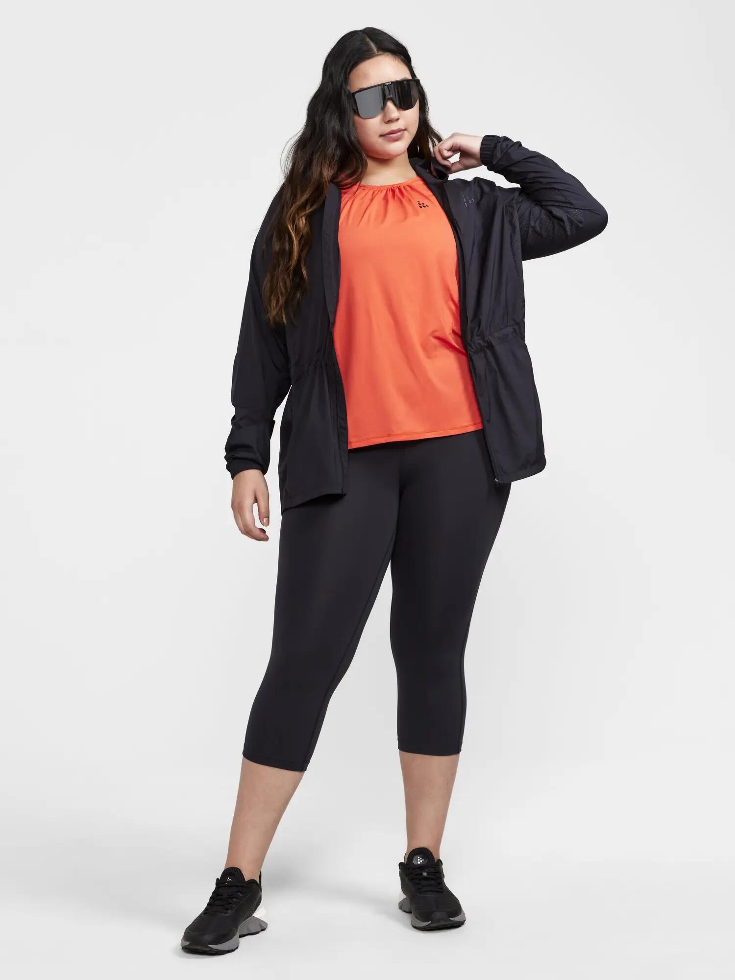 craft ADV Essence Plus Capri Damen – High-Waist Sportcapri – Black 4/4