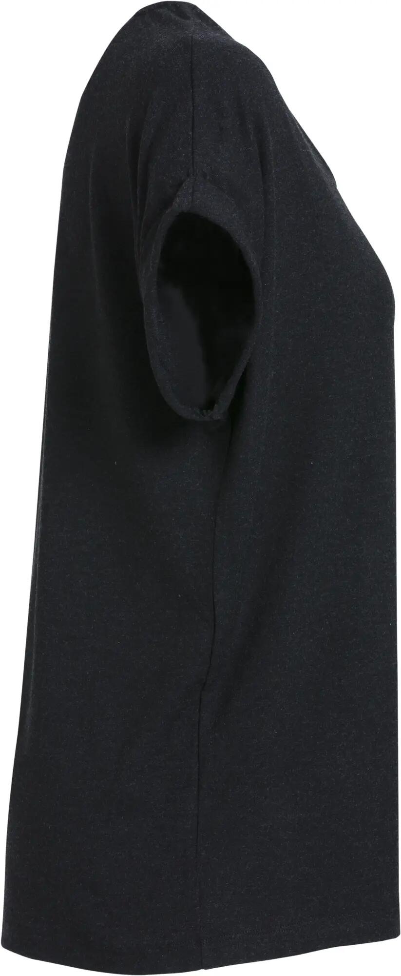 clique T-shirt feminina Katy em viscose macia, corte loose, preta – black 2/4
