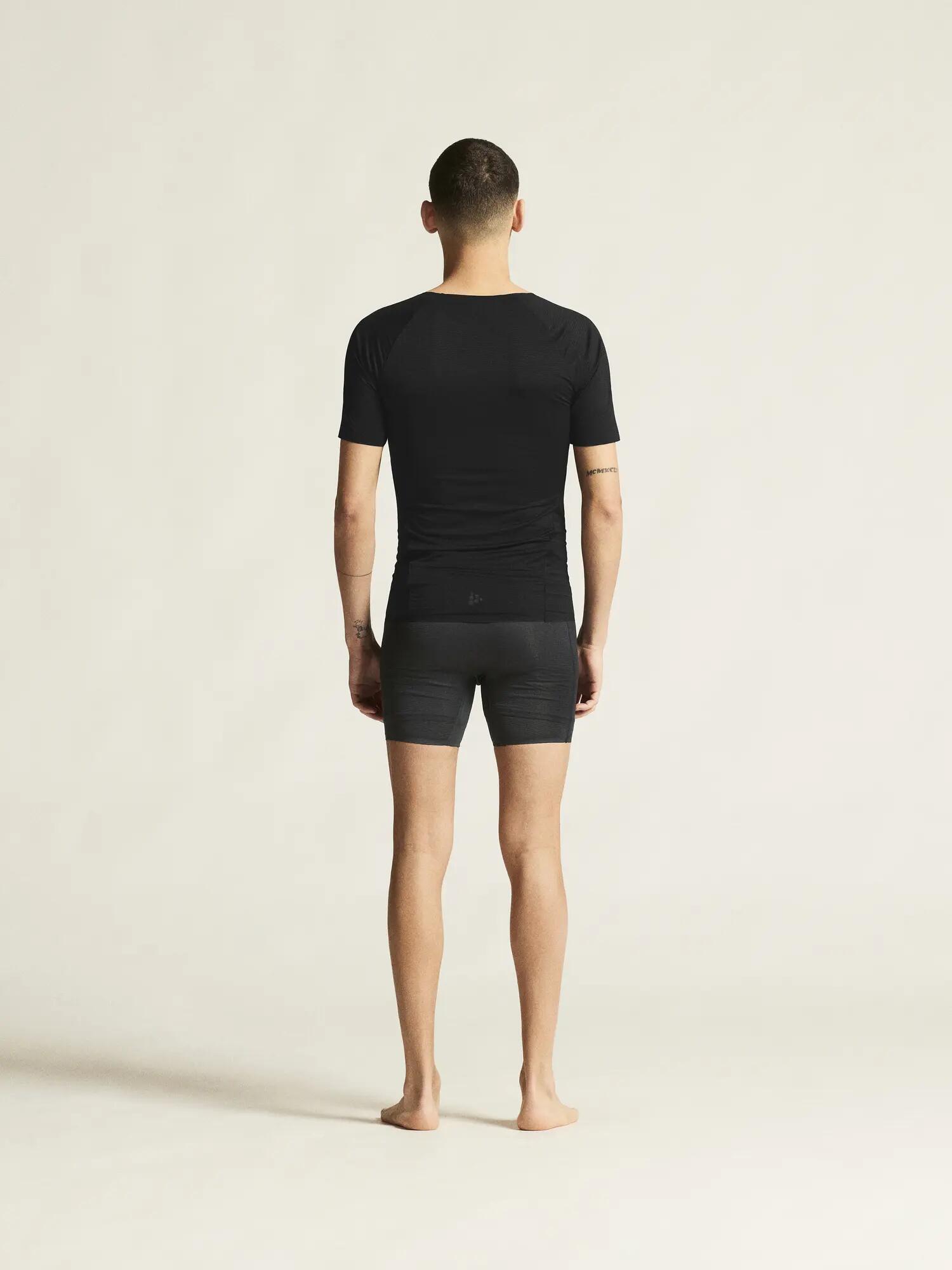 craft Active Nanoweight SS M T-shirt super légère respirante – Black 7/7