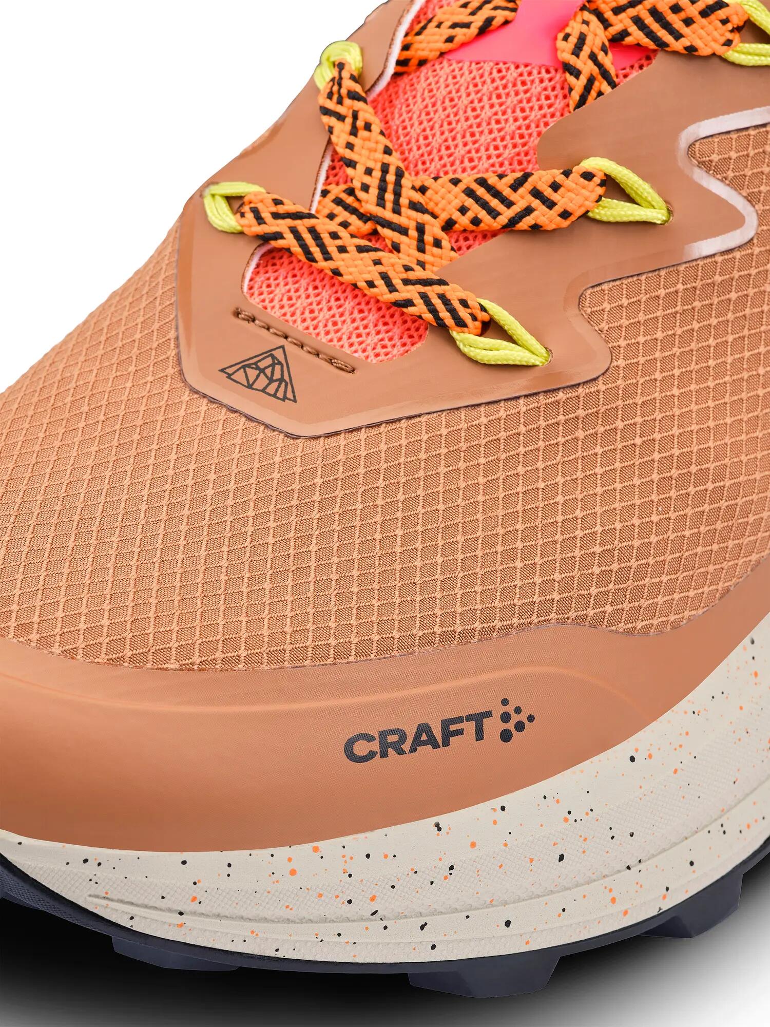 craft Ultra Trail 2 W Trail-Laufschuh mit hervorragendem Grip – Lion/Crush 7/7