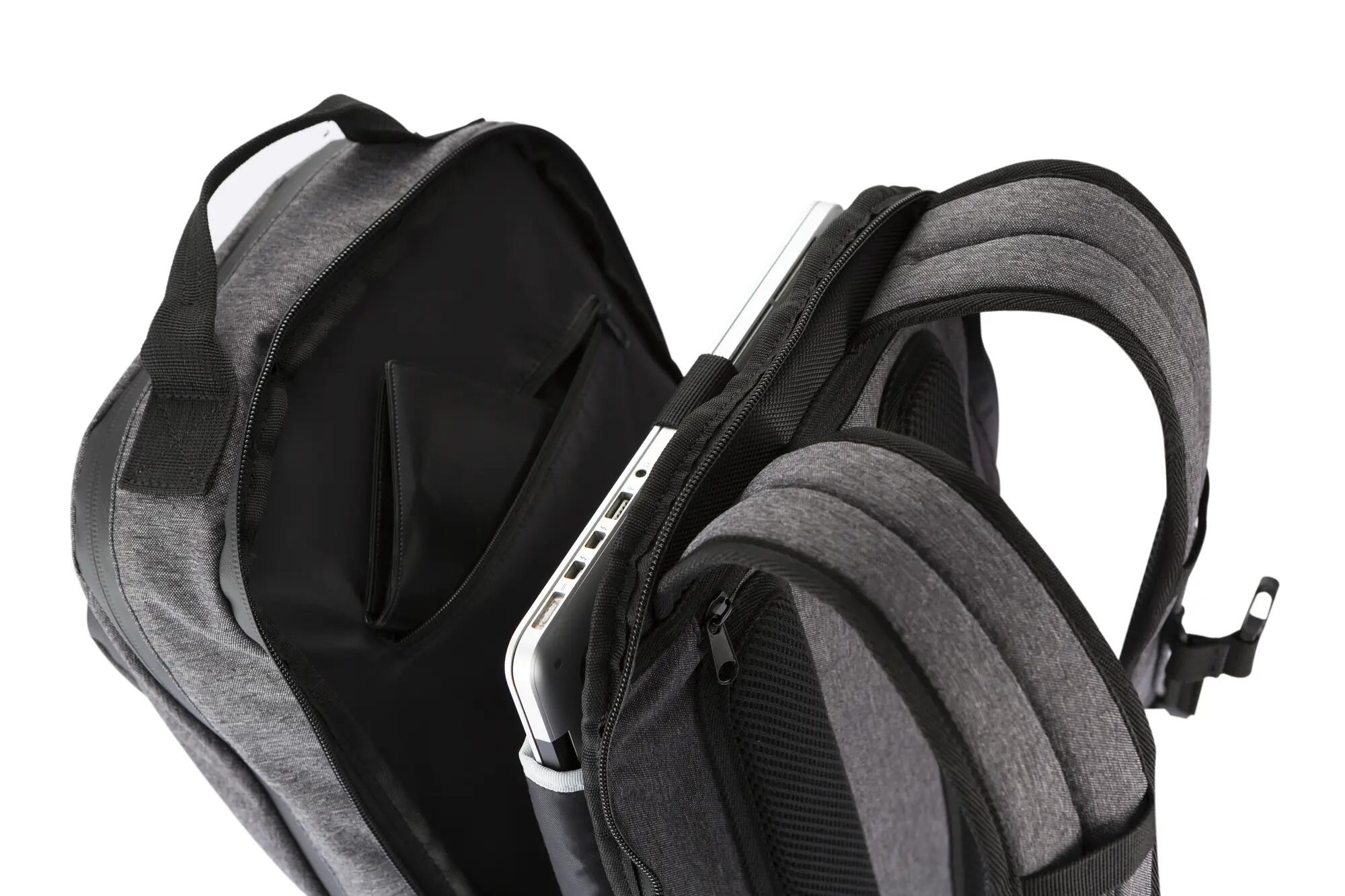clique City Backpack sac à dos anthracite Melange - robuste organisation 5/7