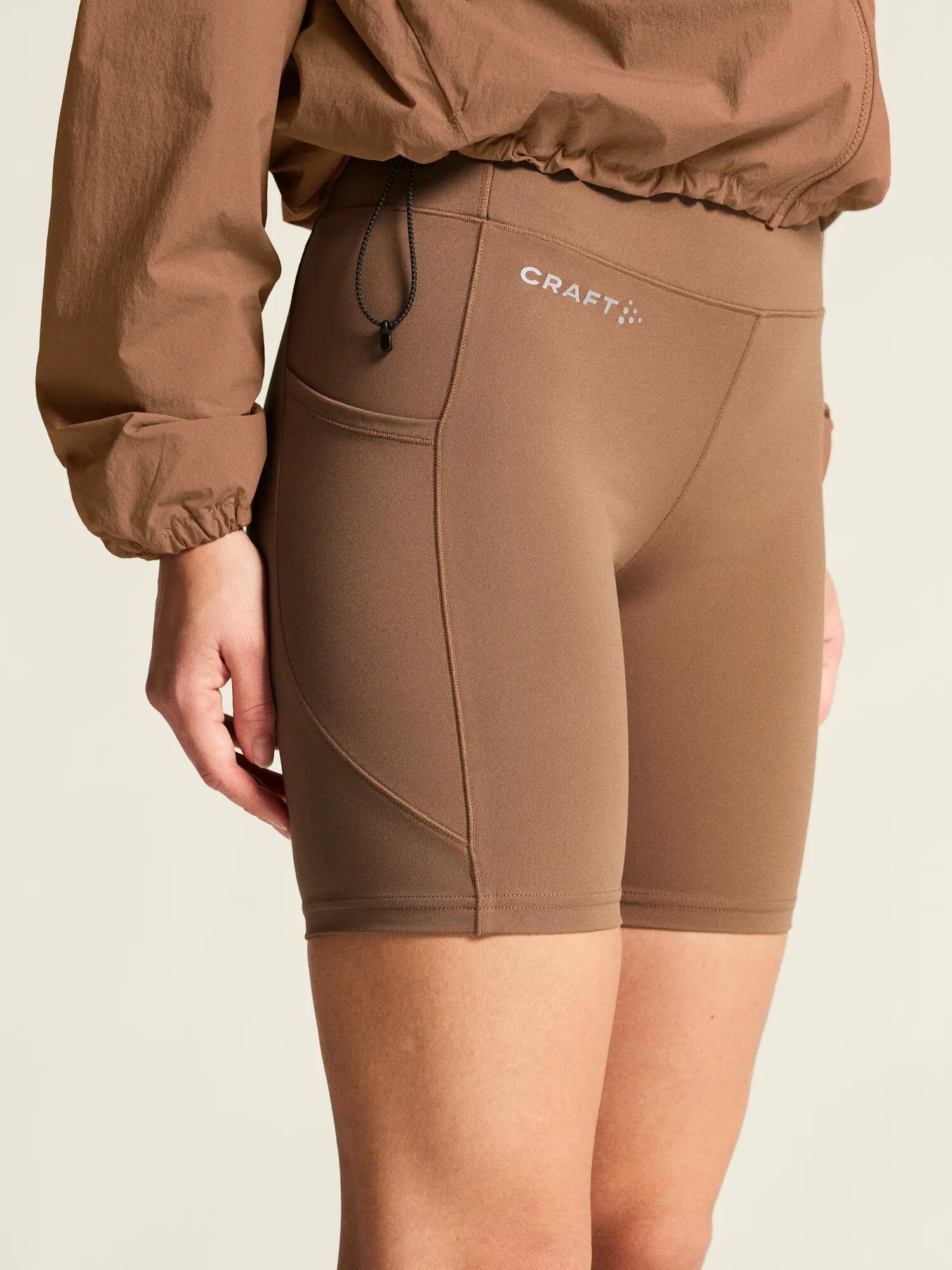 craft ADV Essence Short Tights 2 W – collant court technique en polyester 4/7