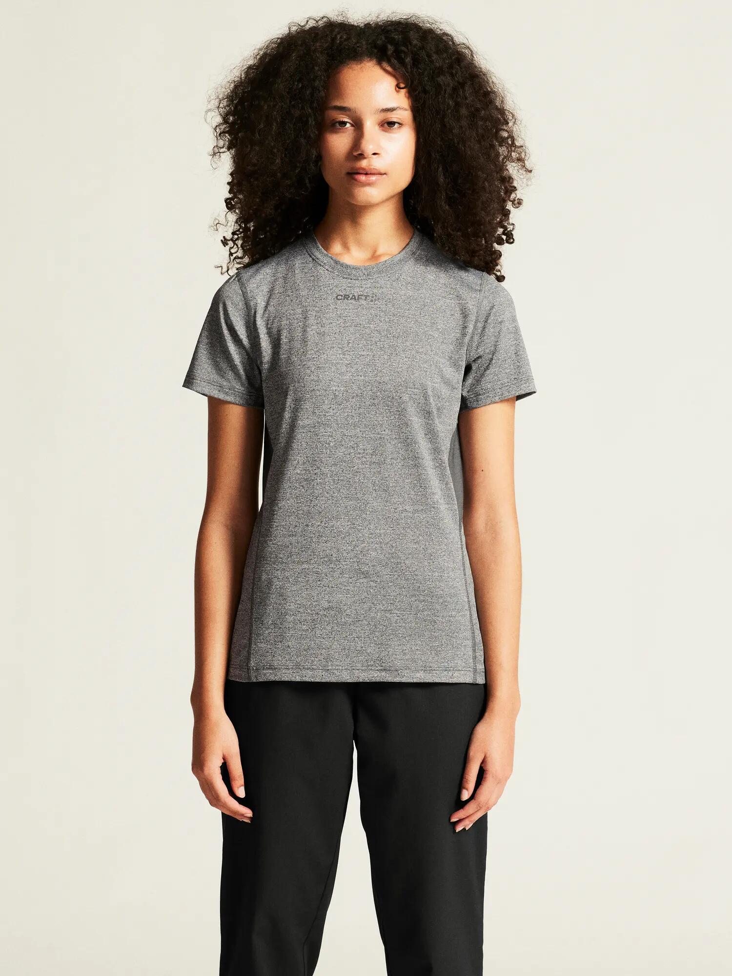 craft ADV Essence SS Tee W - Weiches, atmungsaktives Trainingstop – 3/7