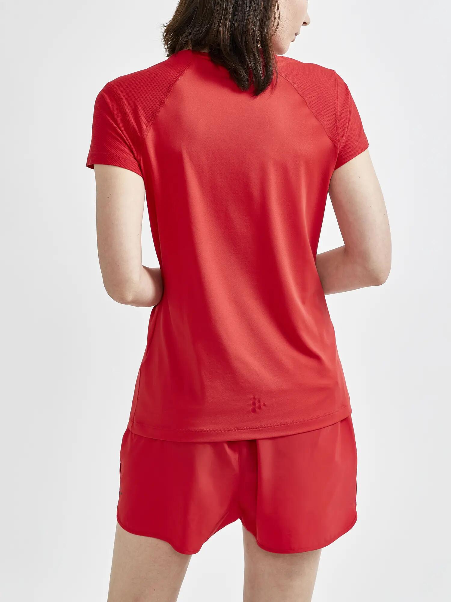 craft ADV Essence SS Slim Tee W – T-shirt slim respirável – Bright Red 5/7