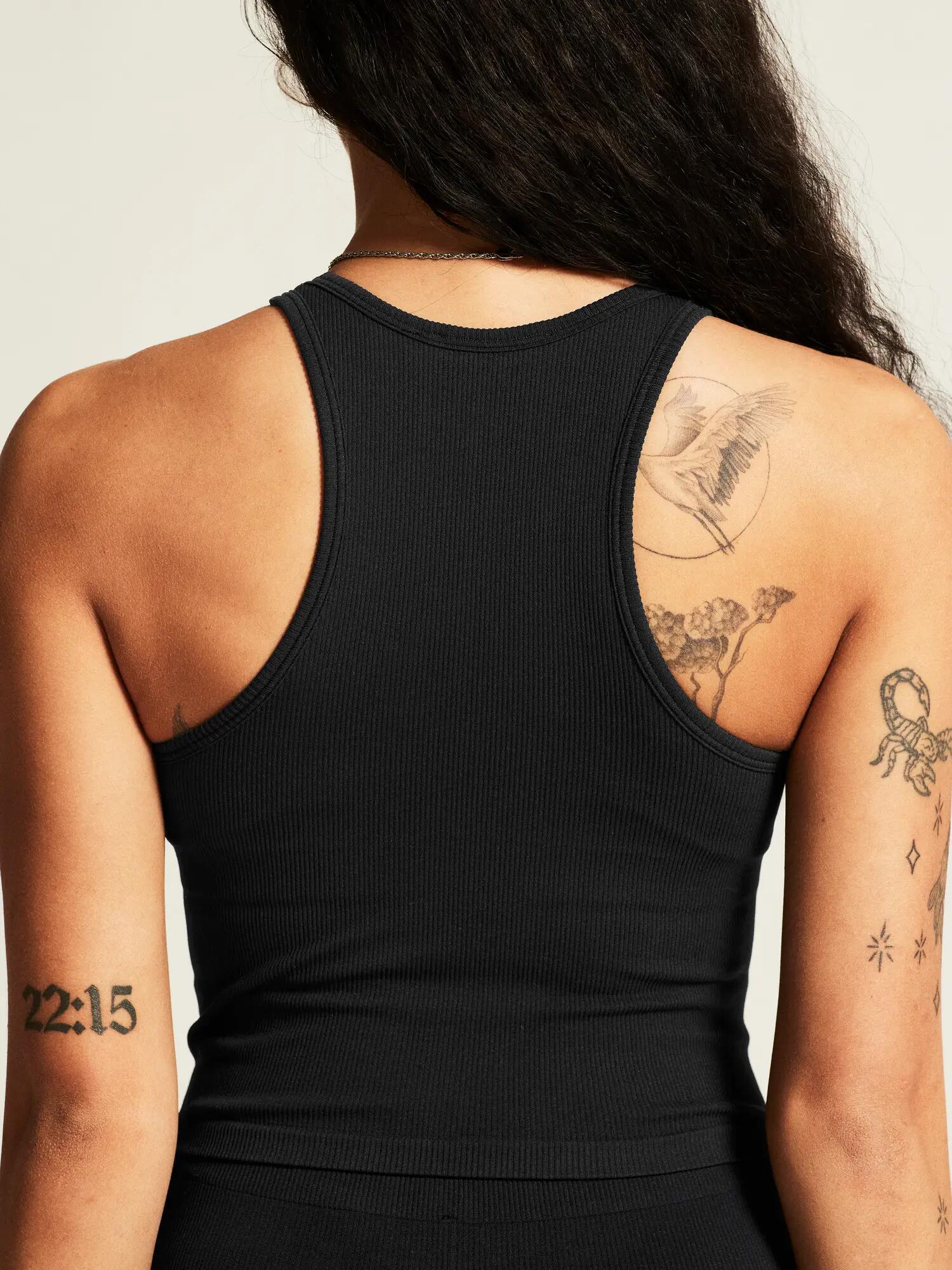 Collective Rib Tank Top W eng anliegendes Tanktop mit Rippenstruktur – Black 7/7