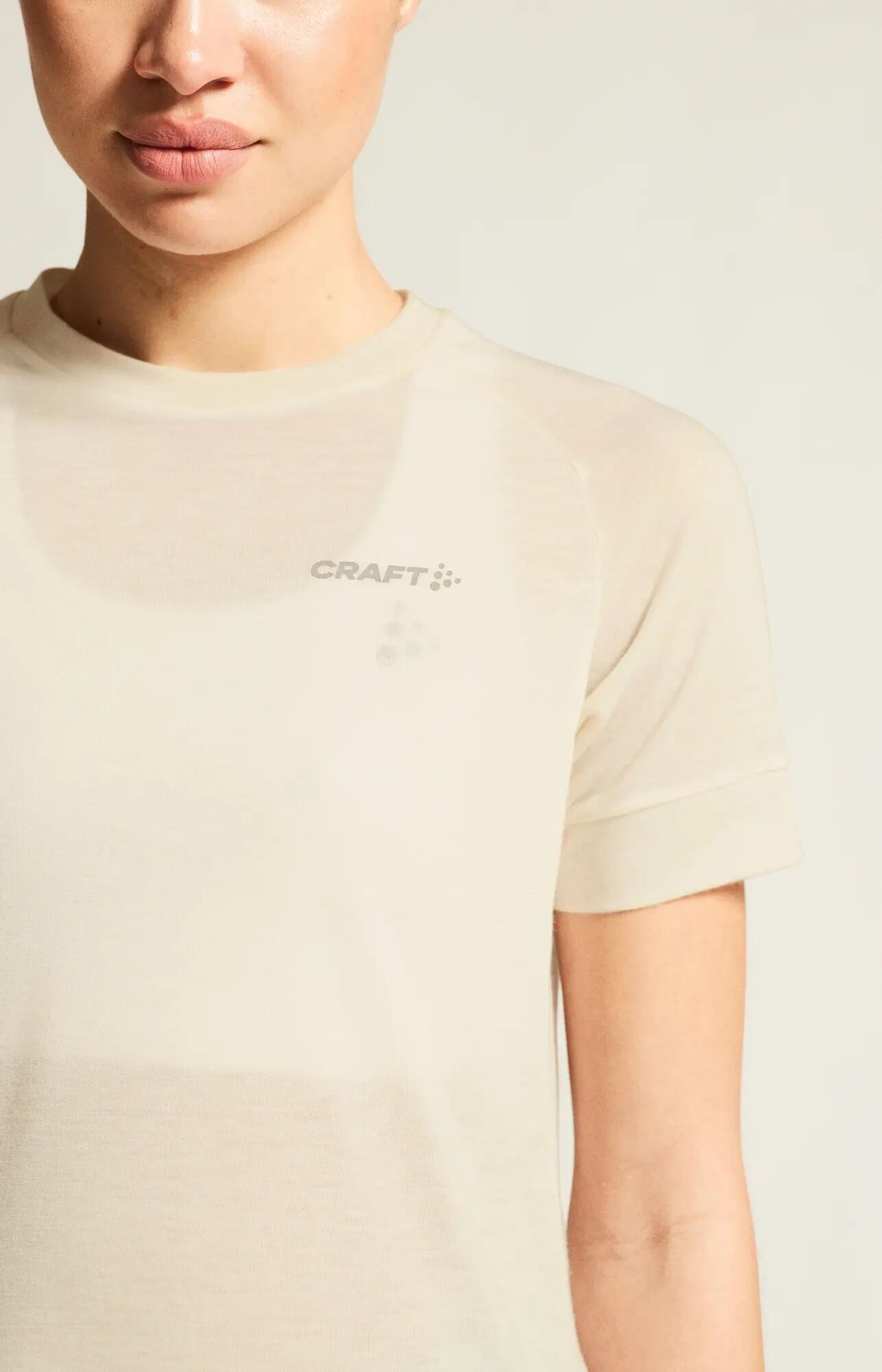 craft Wool SS Tee W - Kurzarmshirt aus Recycling-Polyester & Wolle – Tofu 7/7