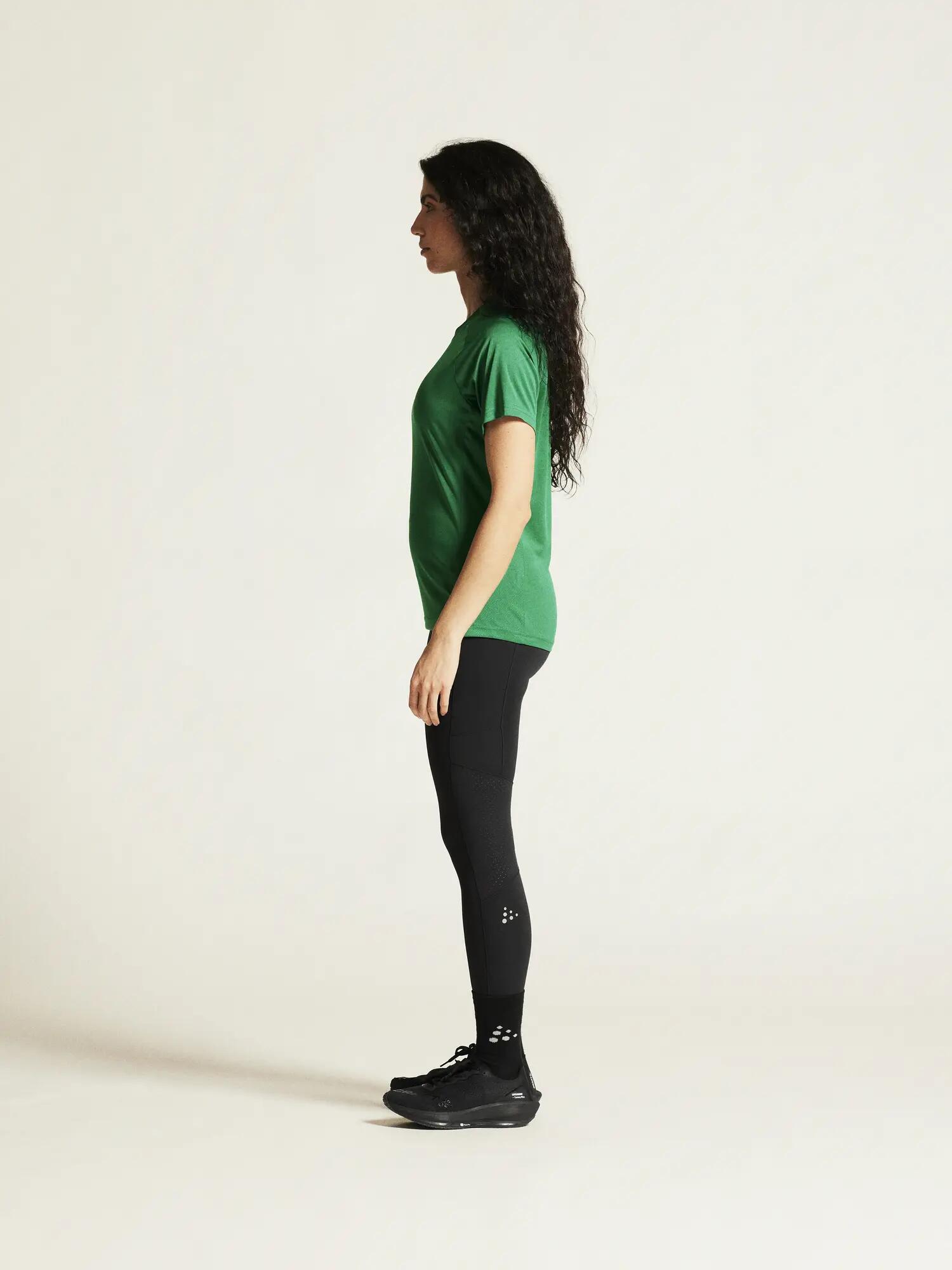 craft Rush 2.0 SS Tee W – Leichtes, atmungsaktives Trainingstop – Team Green 4/7