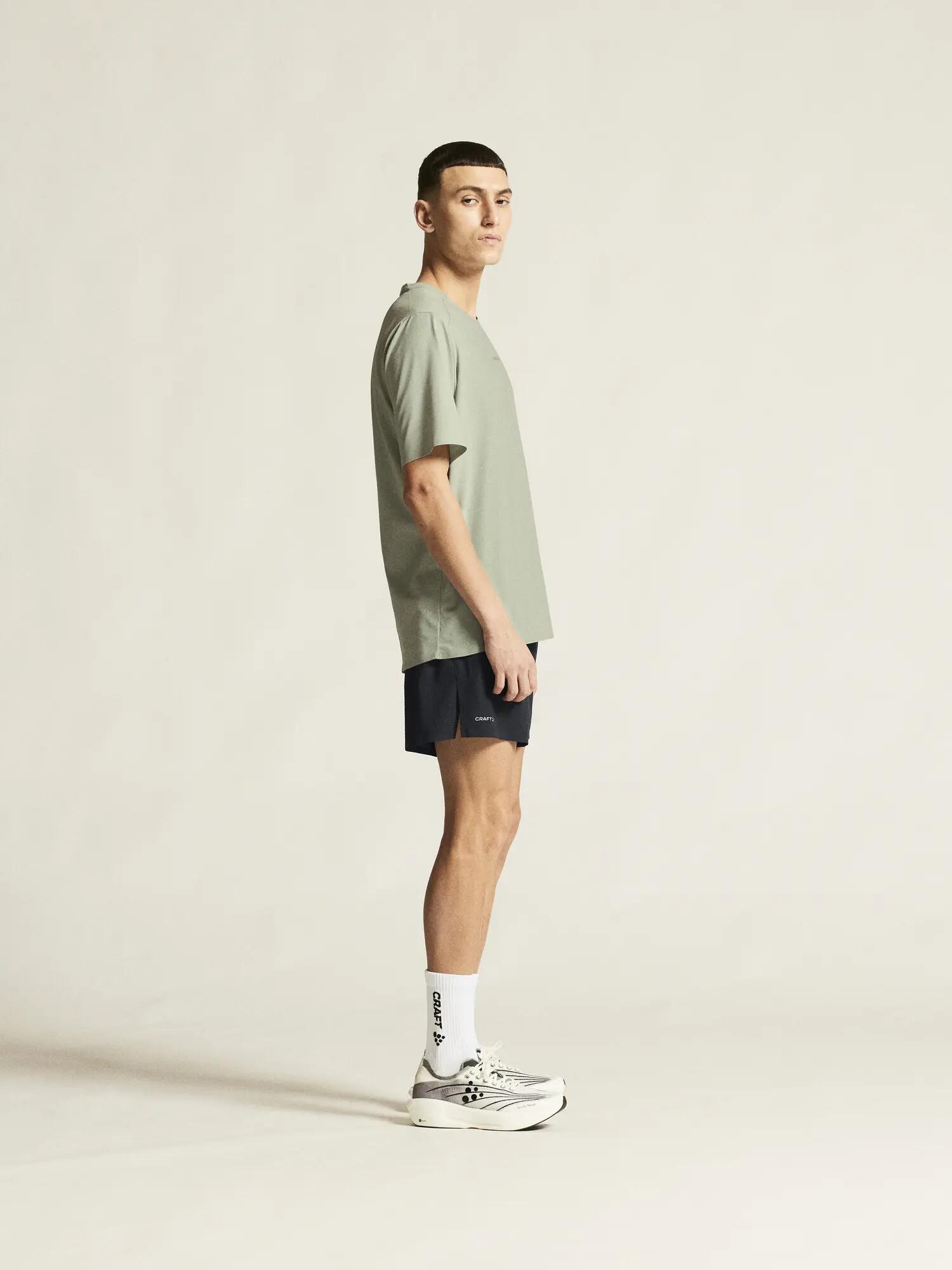 craft Hypervent Tee M – tee-shirt training respirant – Pigeon 6/7