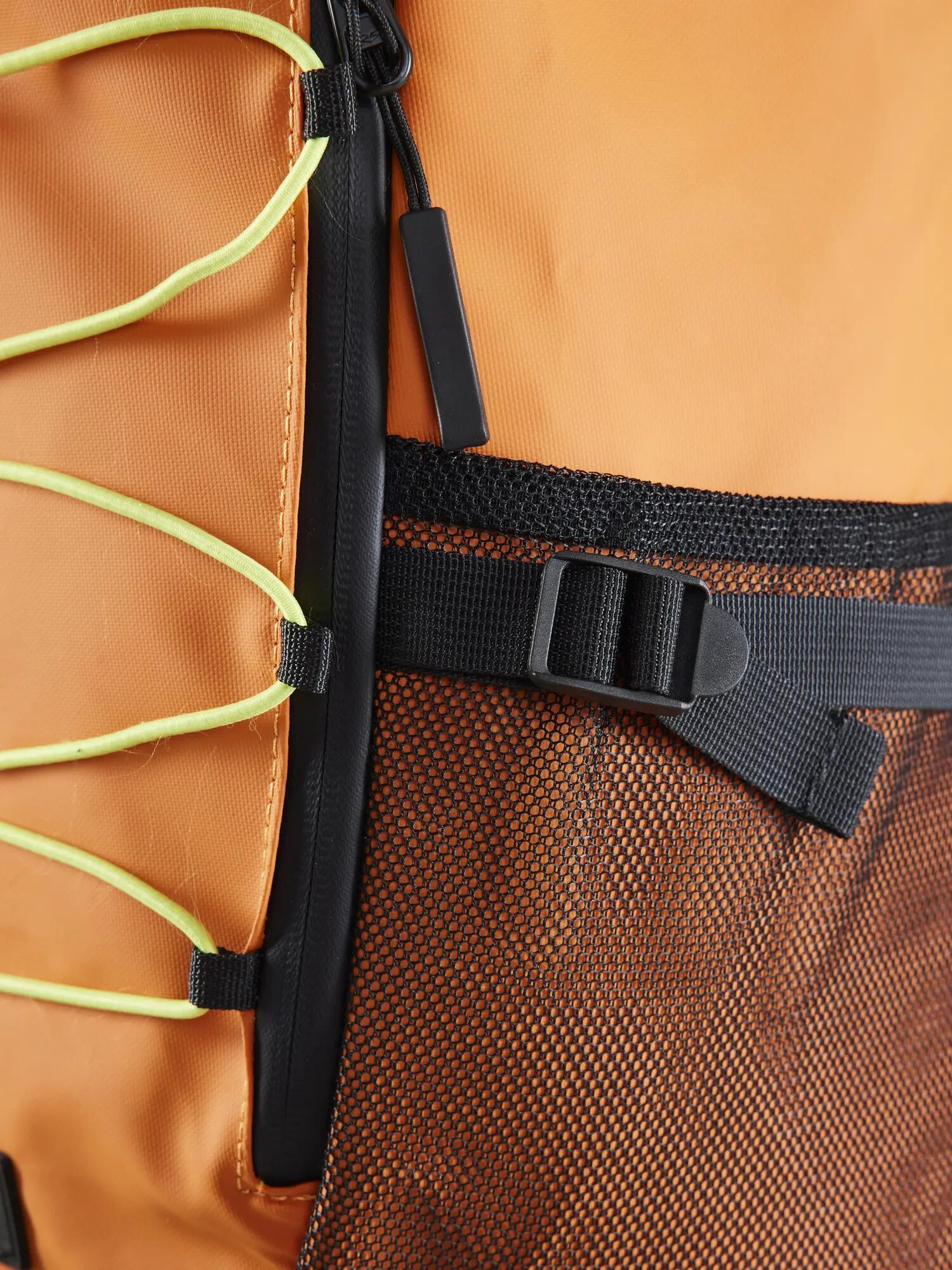 Craft sac à dos de voyage ADV Entity 25 L en matériau recyclé – Chestnut 3/6